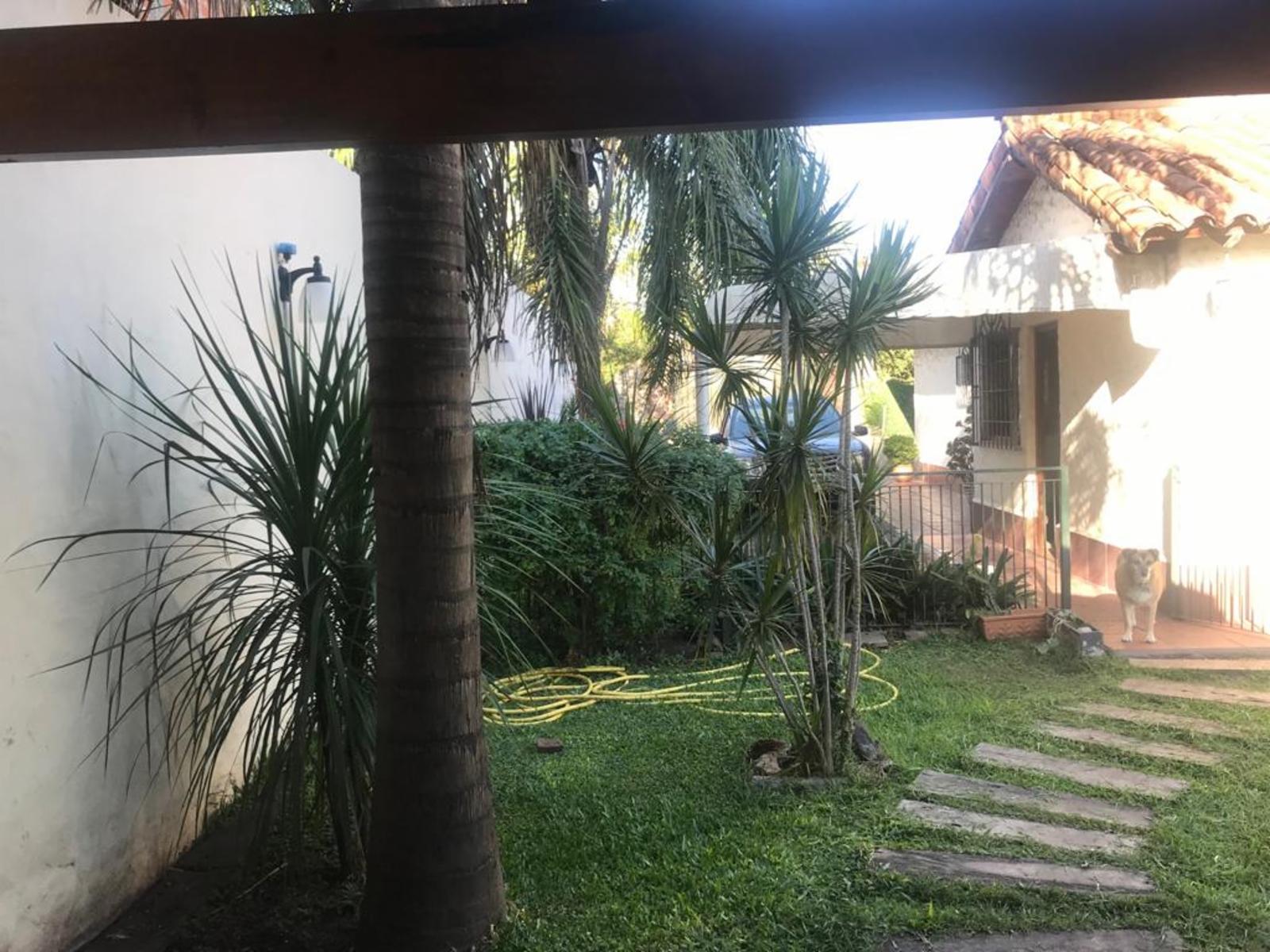 EXCELENTE CHALET COLONIAL - ITUZAINGO NORTE — foto 15