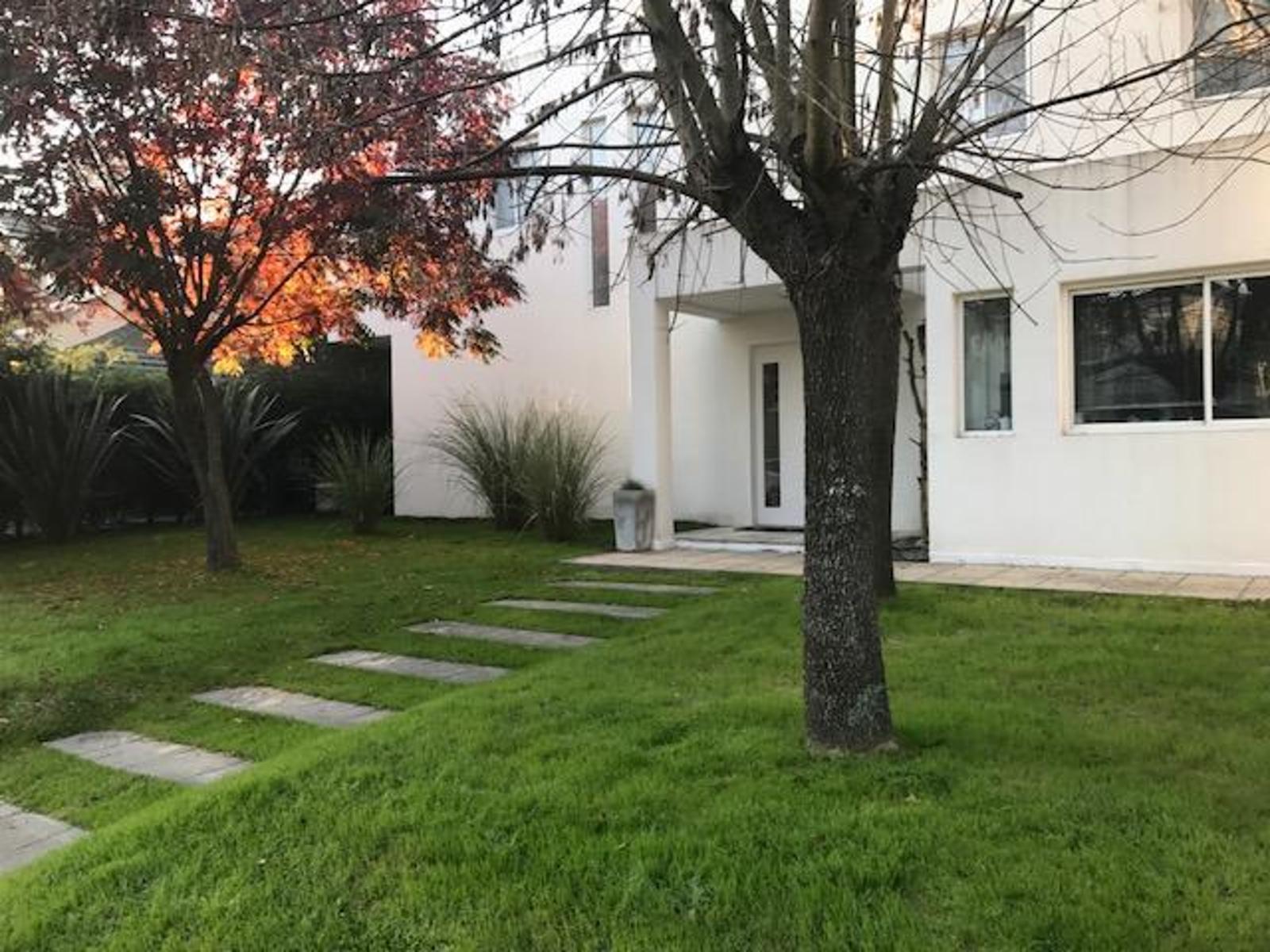 Casa en venta de lujo estilo minimalista en venta en Country Banco Provincia — foto 6