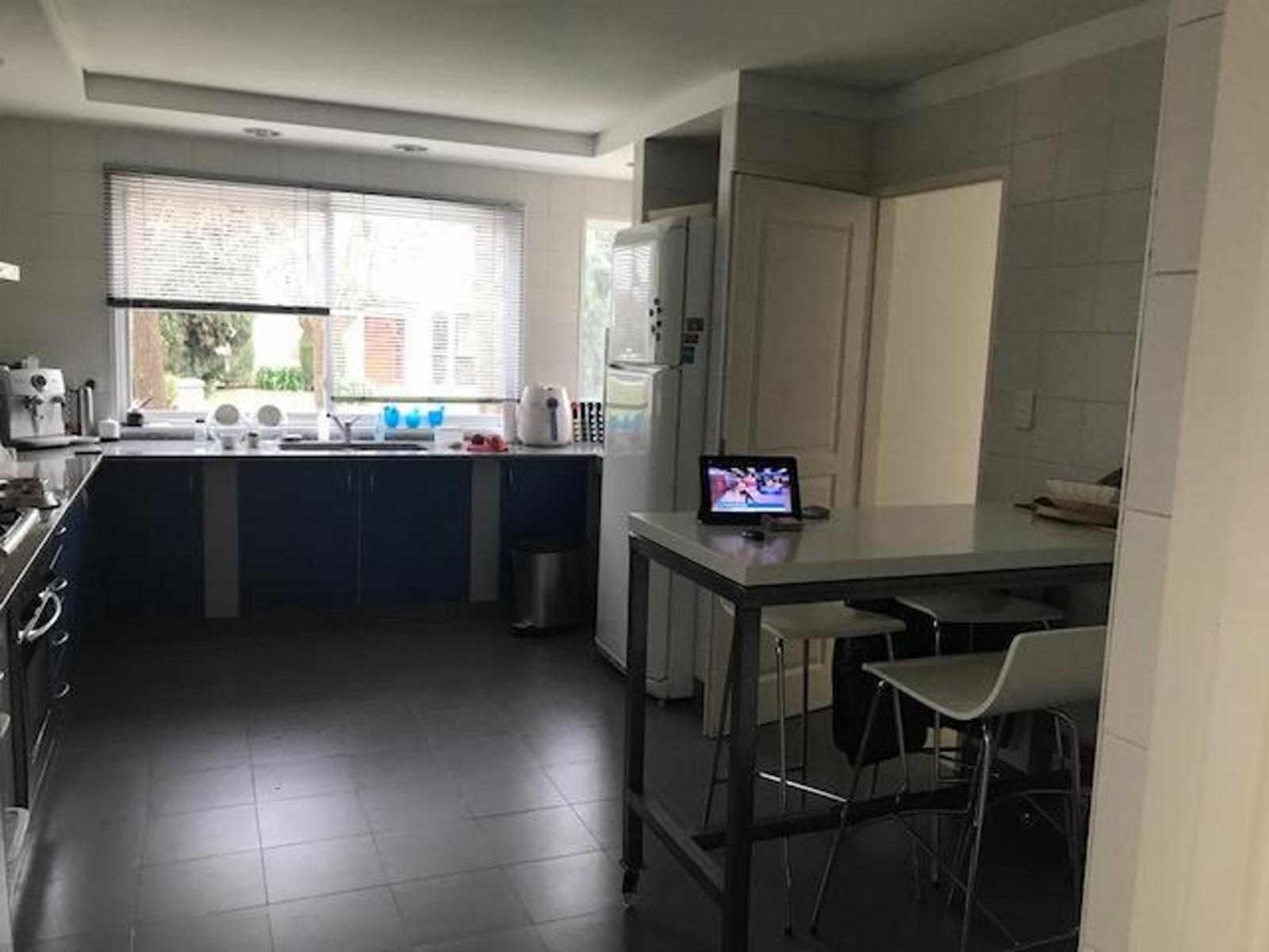 Casa en venta de lujo estilo minimalista en venta en Country Banco Provincia — foto 15