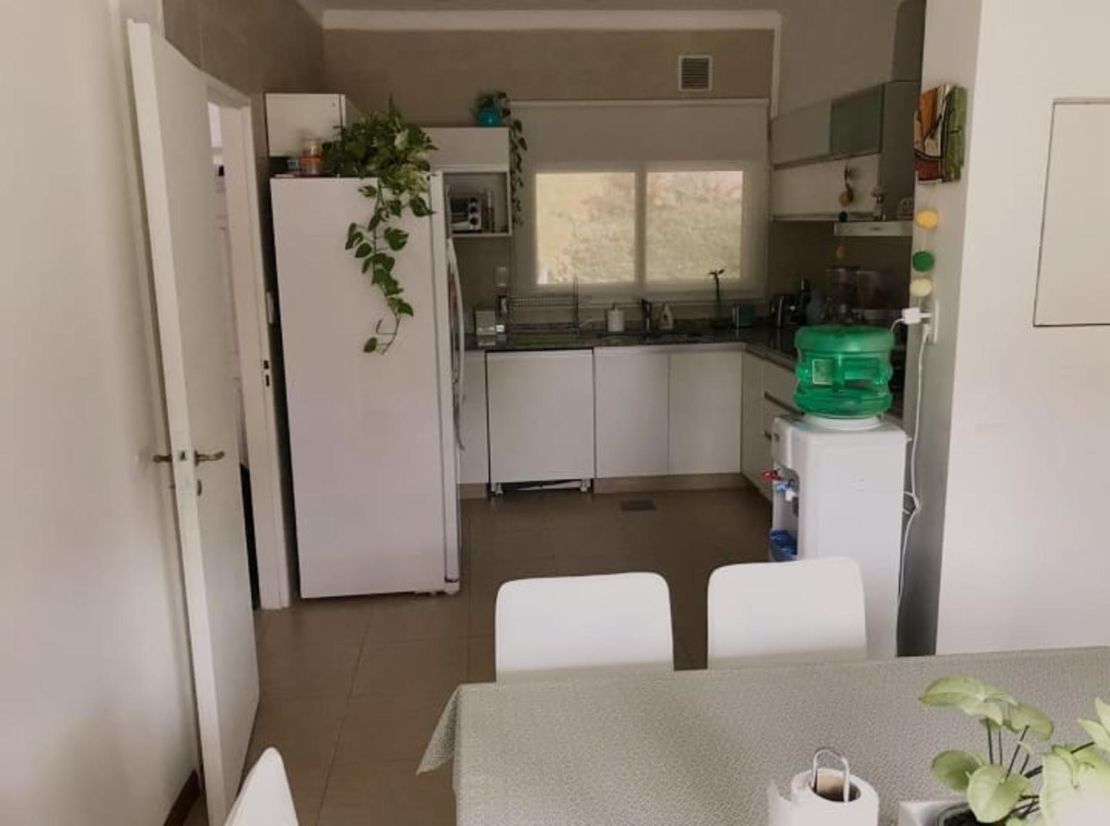 EXCELENTE PROPIEDAD ESTILO MINIMALISTA 4 AMB - COUNTRY BANCO PROVINCIA — foto 7