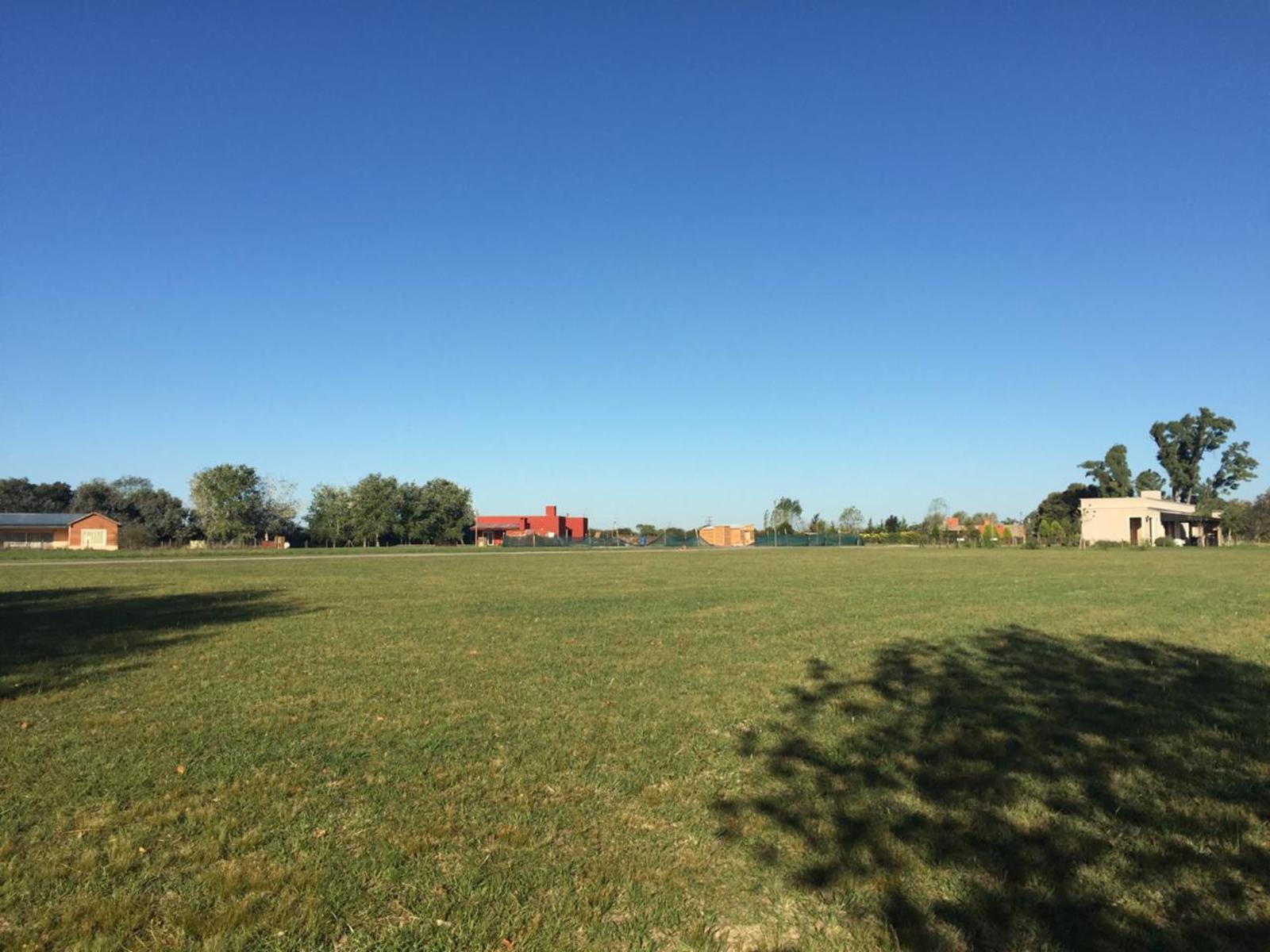 OPORTUNIDAD DE INVERSION - LOTE EN VENTA -CLUB DE CAMPO LA RANITA - OPEN DOOR — foto 3