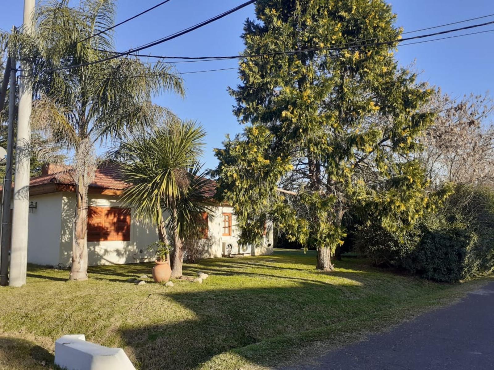 EXCELENTE PROPIEDAD 5 AMBIENTES - COUNTRY BANCO PROVINCIA - MORENO — foto 3