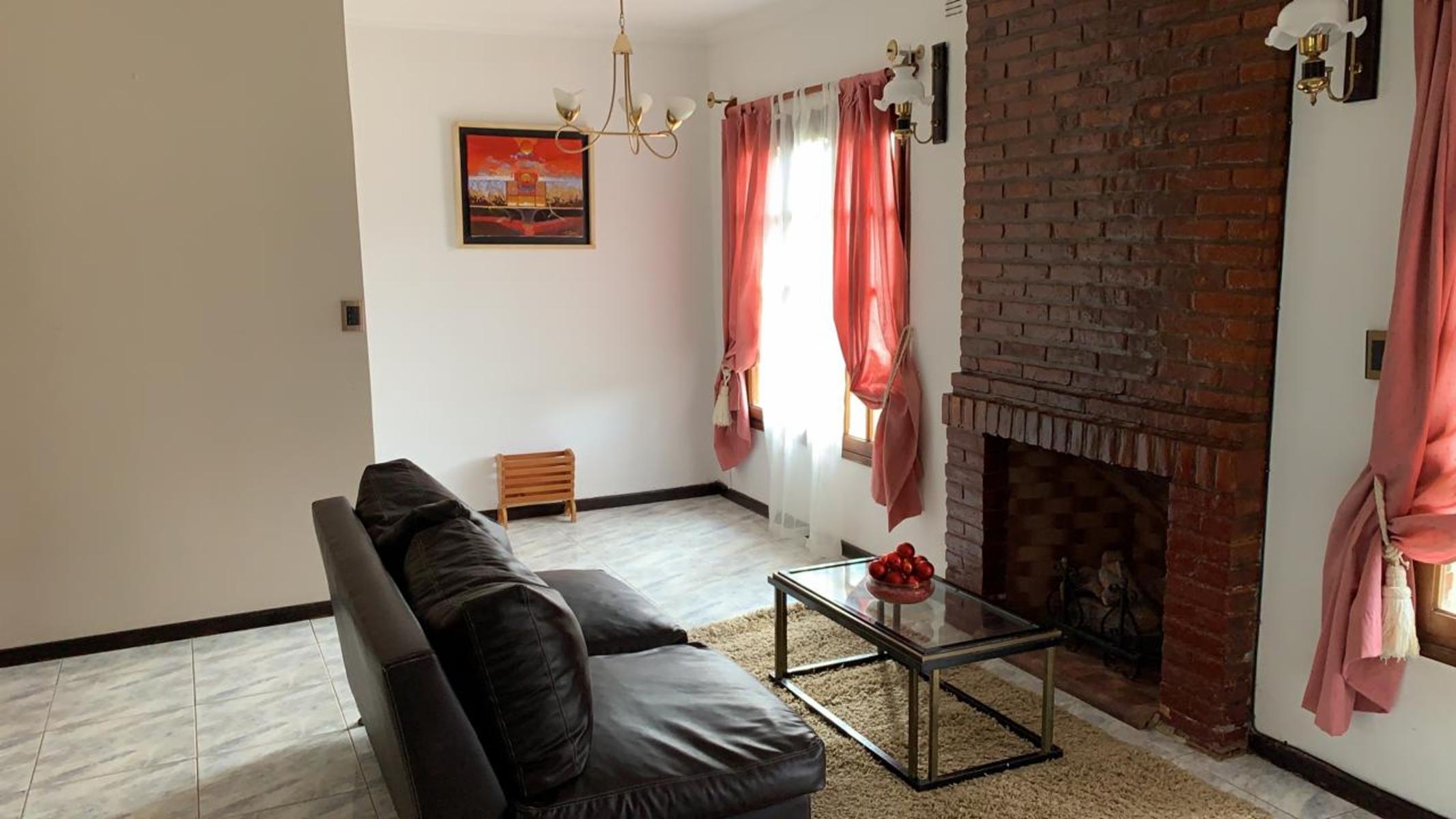 EXCELENTE PROPIEDAD 5 AMBIENTES - COUNTRY BANCO PROVINCIA - MORENO — foto 4