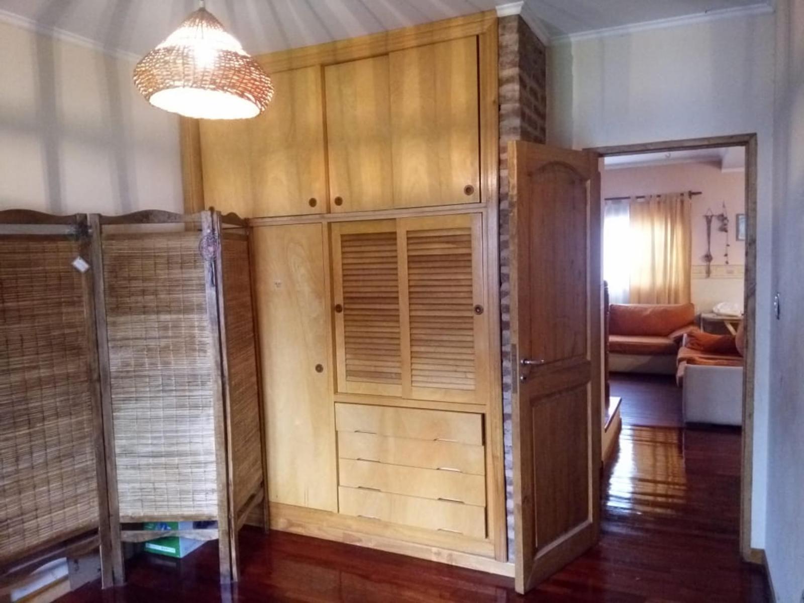 EXCELENTE CASA 6 AMBIENTES - ITUZAINGO NORTE — foto 11