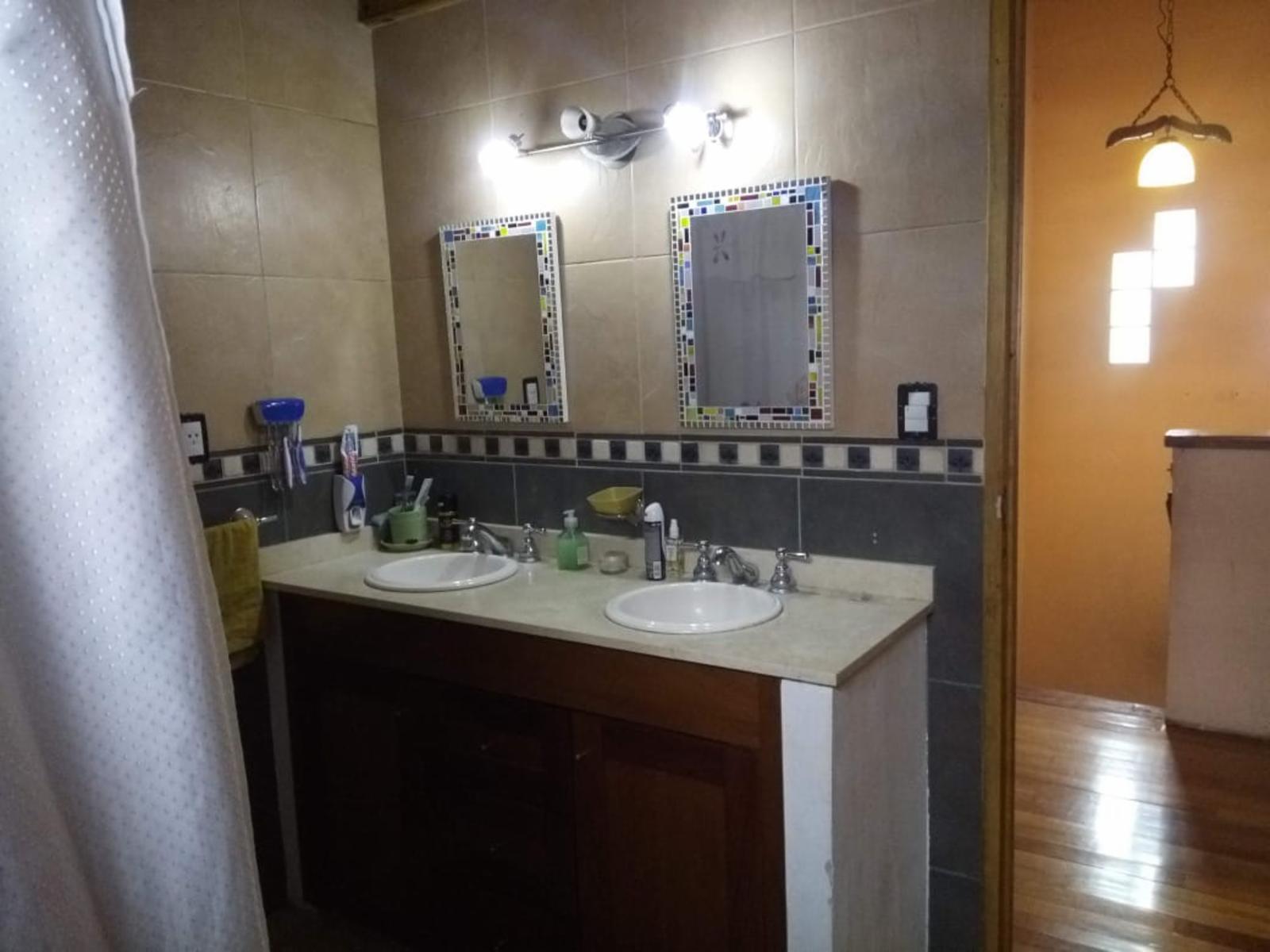 EXCELENTE CASA 6 AMBIENTES - ITUZAINGO NORTE — foto 13