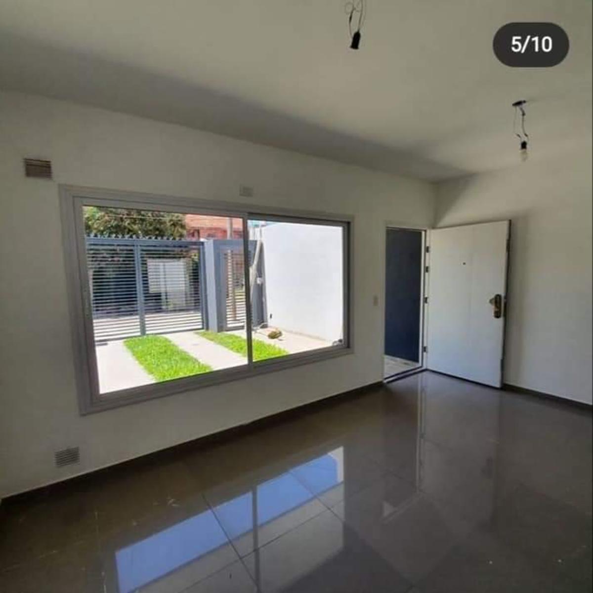 DUPLEX TIPO CASA A ESTRENAR ITUZAINGO NORTE — foto 7