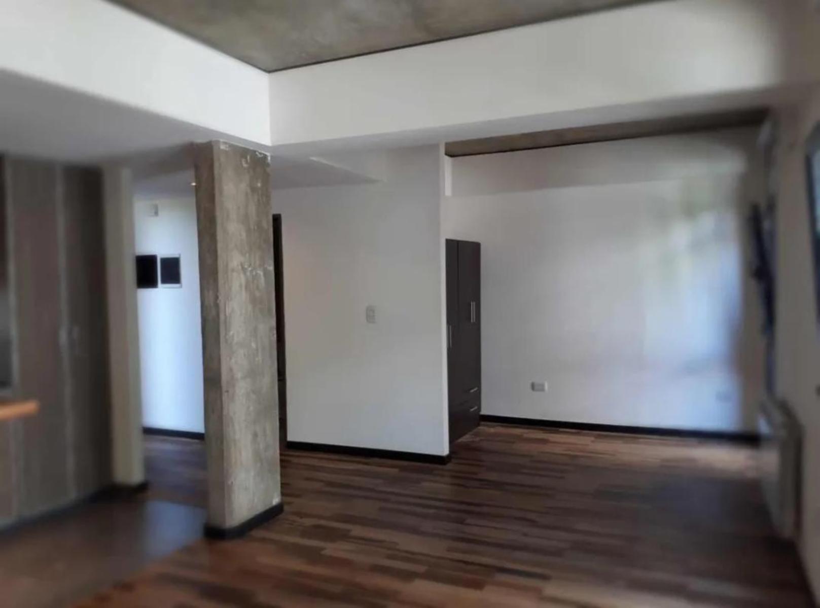 MONOAMBIENTE EN EL CENTRO DE MORENO — foto 8