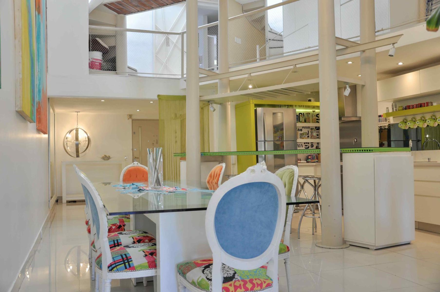 DEPARTAMENTO PENTHOUSE - 6 AMBIENTES - P LEZAMA - 21