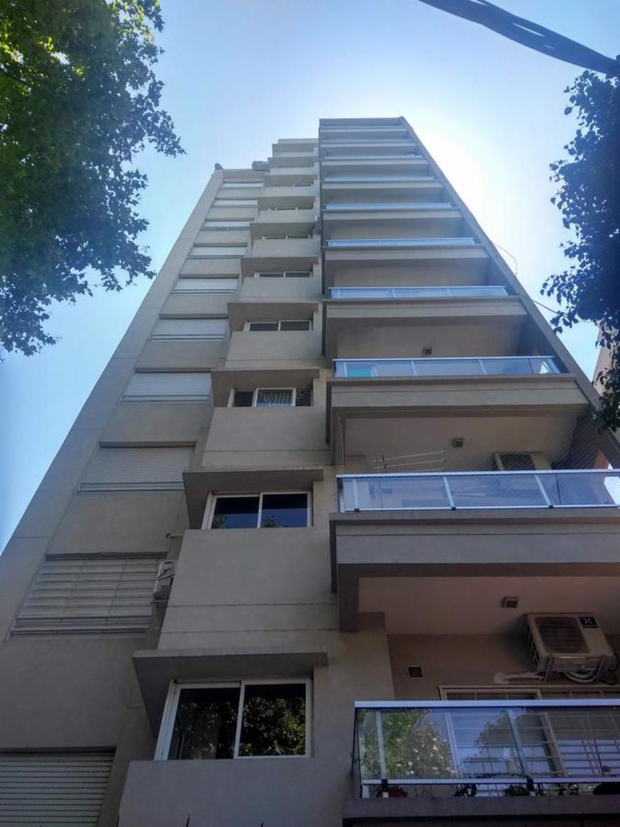 VENTA CON RENTA DPTO 2 AMB - CASEROS