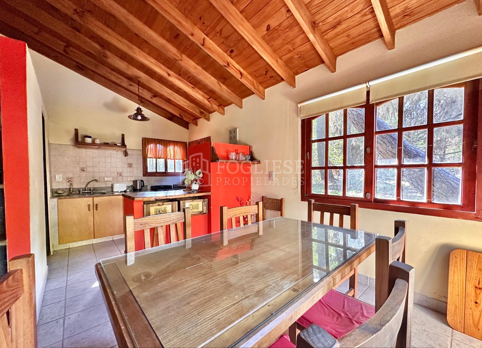 Excelente Casa de 4 ambientes Mar de las Pampas — foto 2