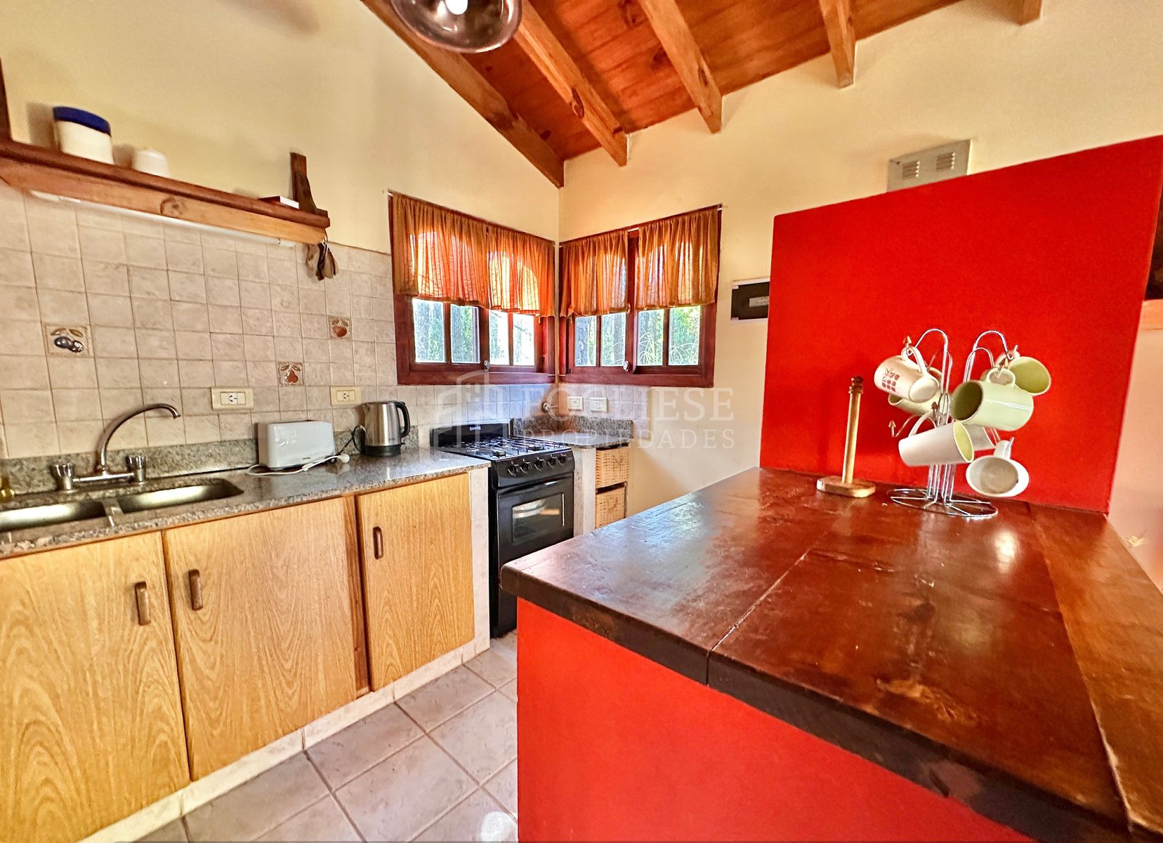 Excelente Casa de 4 ambientes Mar de las Pampas — foto 4