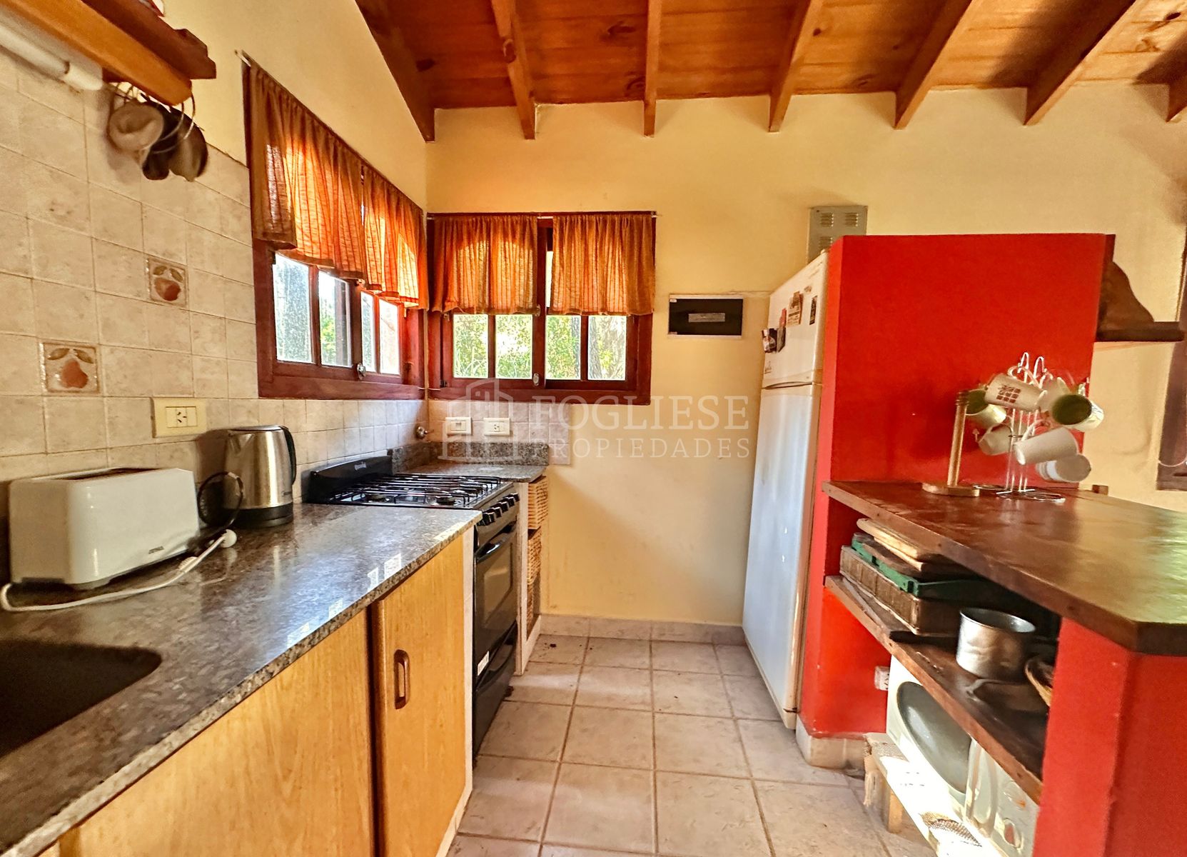 Excelente Casa de 4 ambientes Mar de las Pampas — foto 6