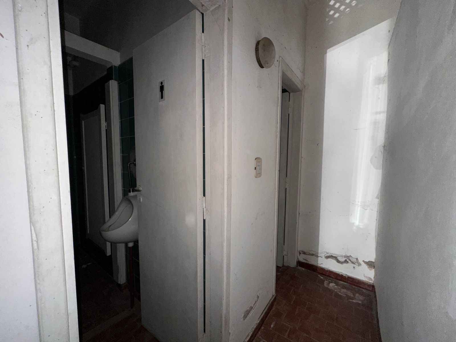 Local con Vivienda a la venta en Avenida 3 Gran potencial comercial — foto 4