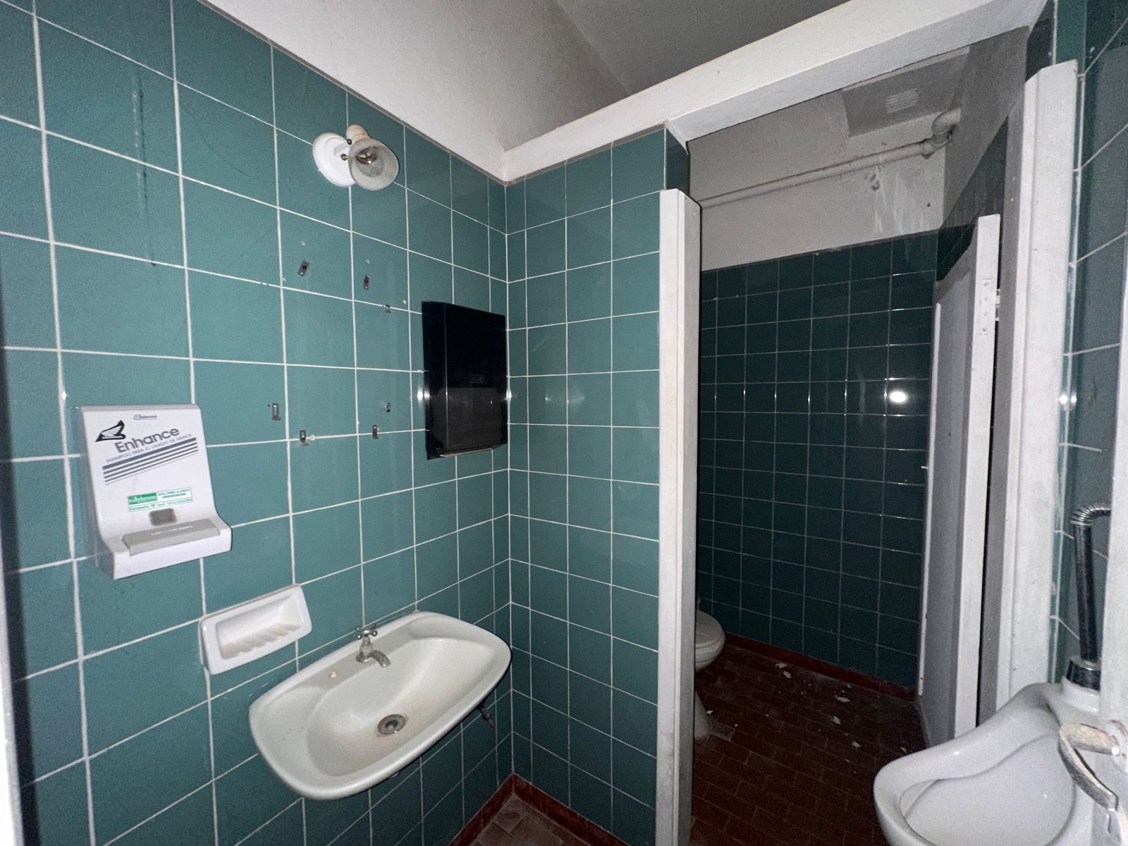 Local con Vivienda a la venta en Avenida 3 Gran potencial comercial — foto 5