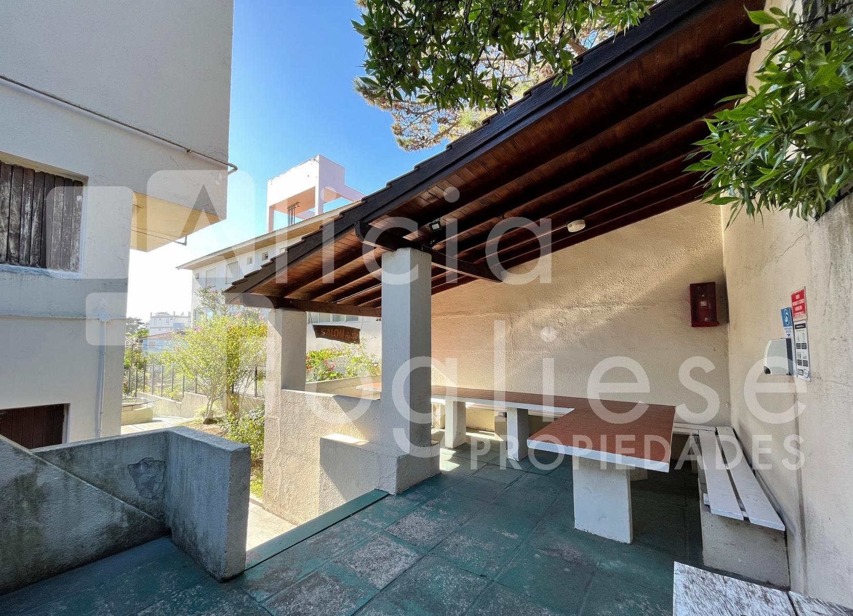 Departamento de 2 Ambientes con Cochera Zona Sur — foto 9