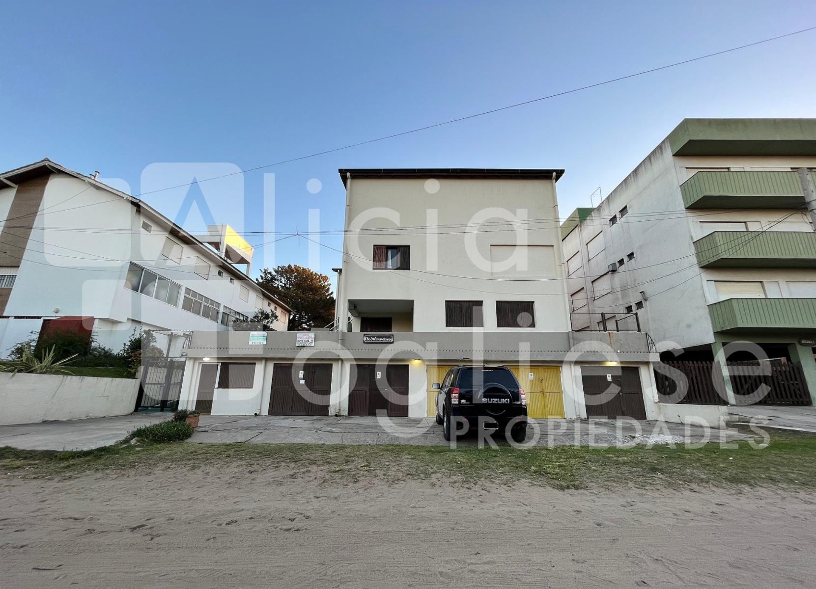 Departamento de 2 Ambientes con Cochera Zona Sur — foto 11