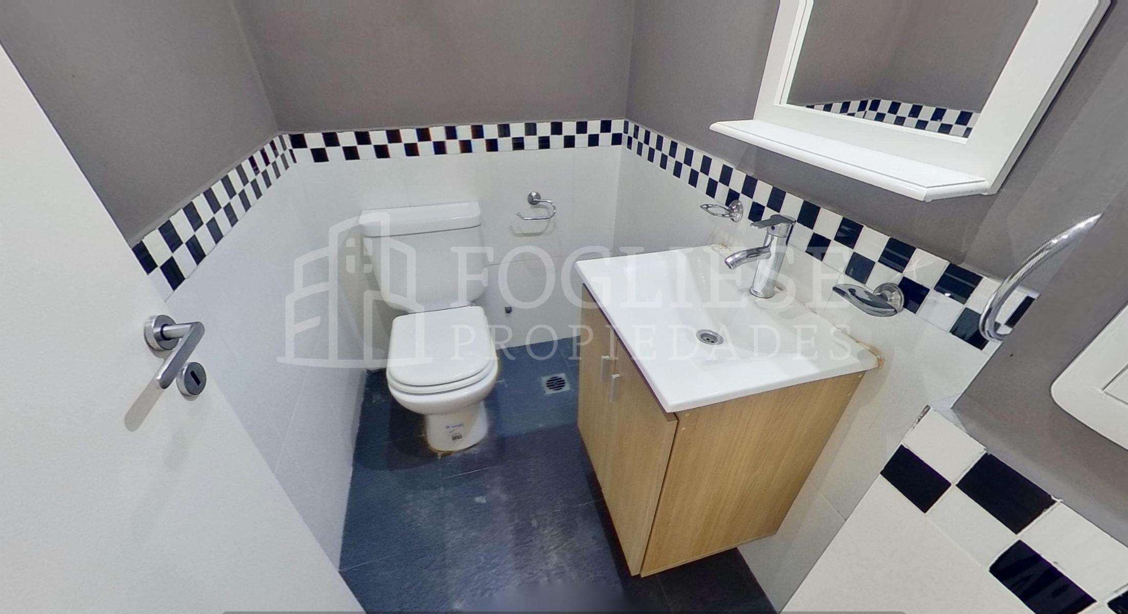 Semipiso de 3 Ambientes al Frente con Balcón Aterrazado - Excelente Ubicación — foto 3