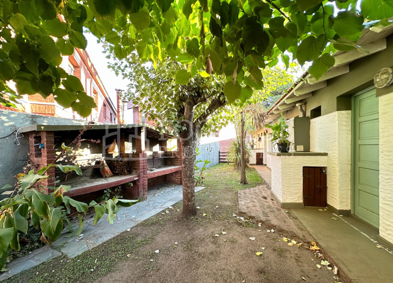 Complejo en venta de 9 unidades a mts del mar - 18
