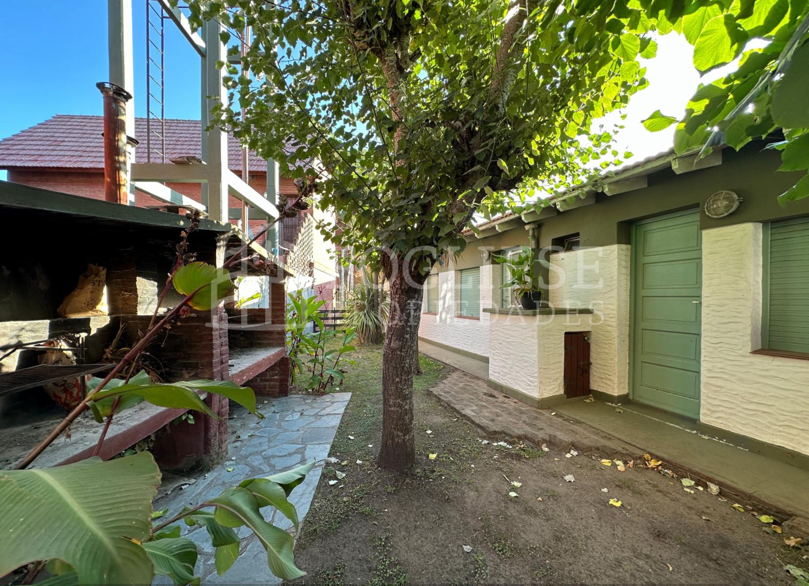 Complejo en venta de 9 unidades a mts del mar - 33