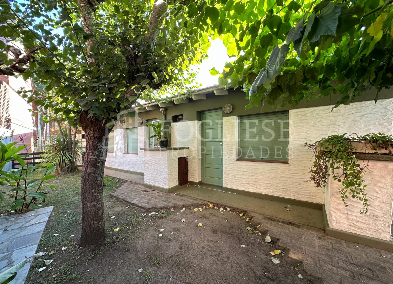 Complejo en venta de 9 unidades a mts del mar - 50