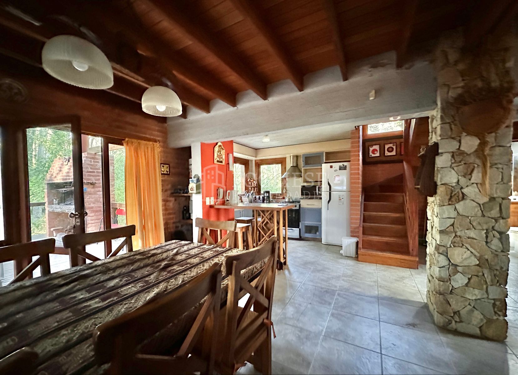 Excelente Casa de 4 ambientes en Mar de las Pampas — foto 4