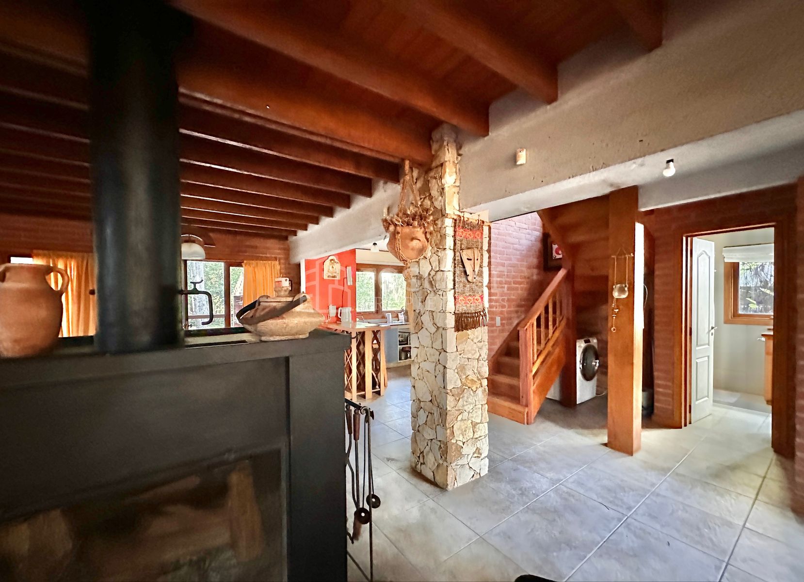 Excelente Casa de 4 ambientes en Mar de las Pampas — foto 12