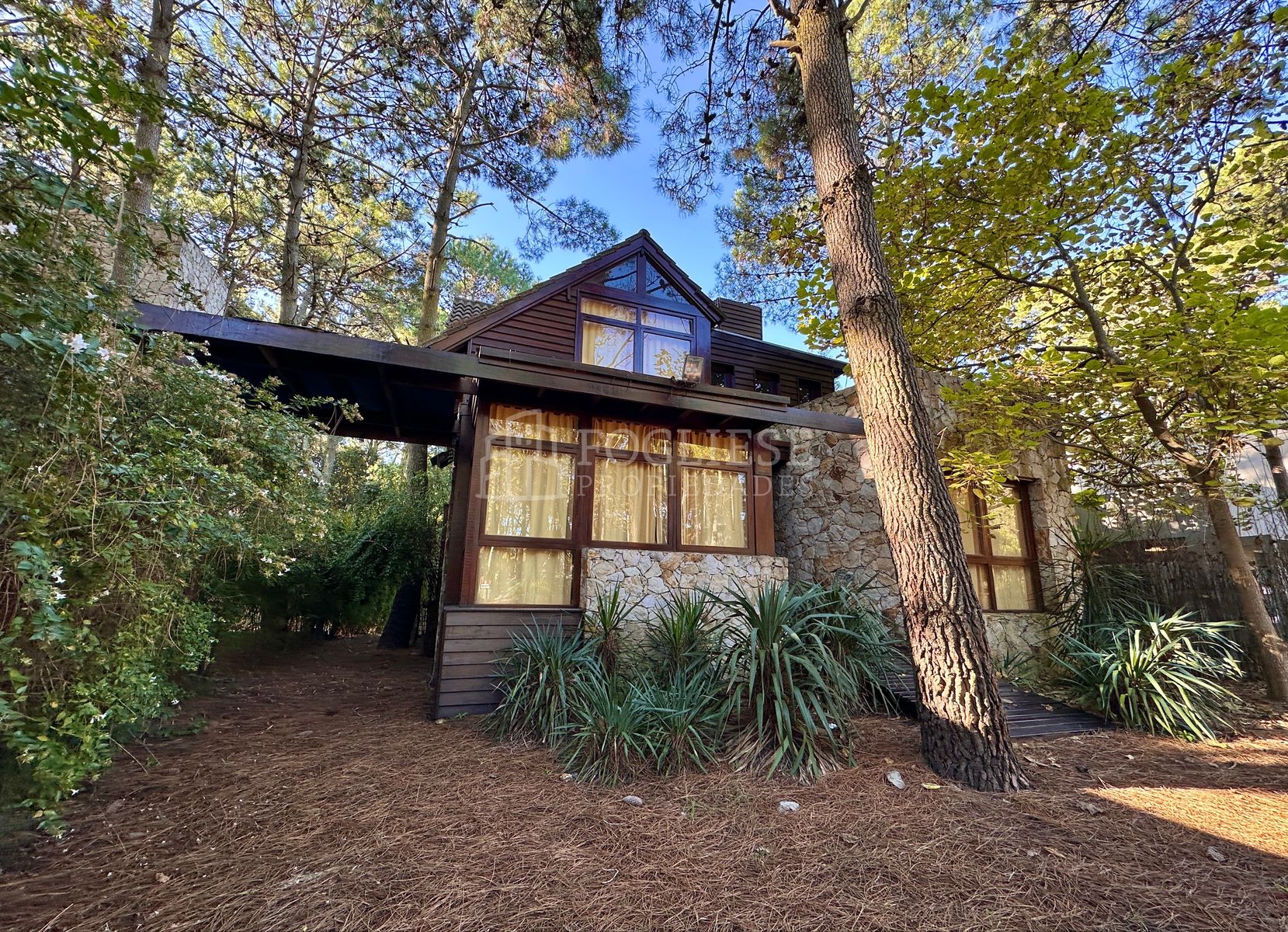 Excelente Casa de 4 ambientes en Mar de las Pampas — foto 15