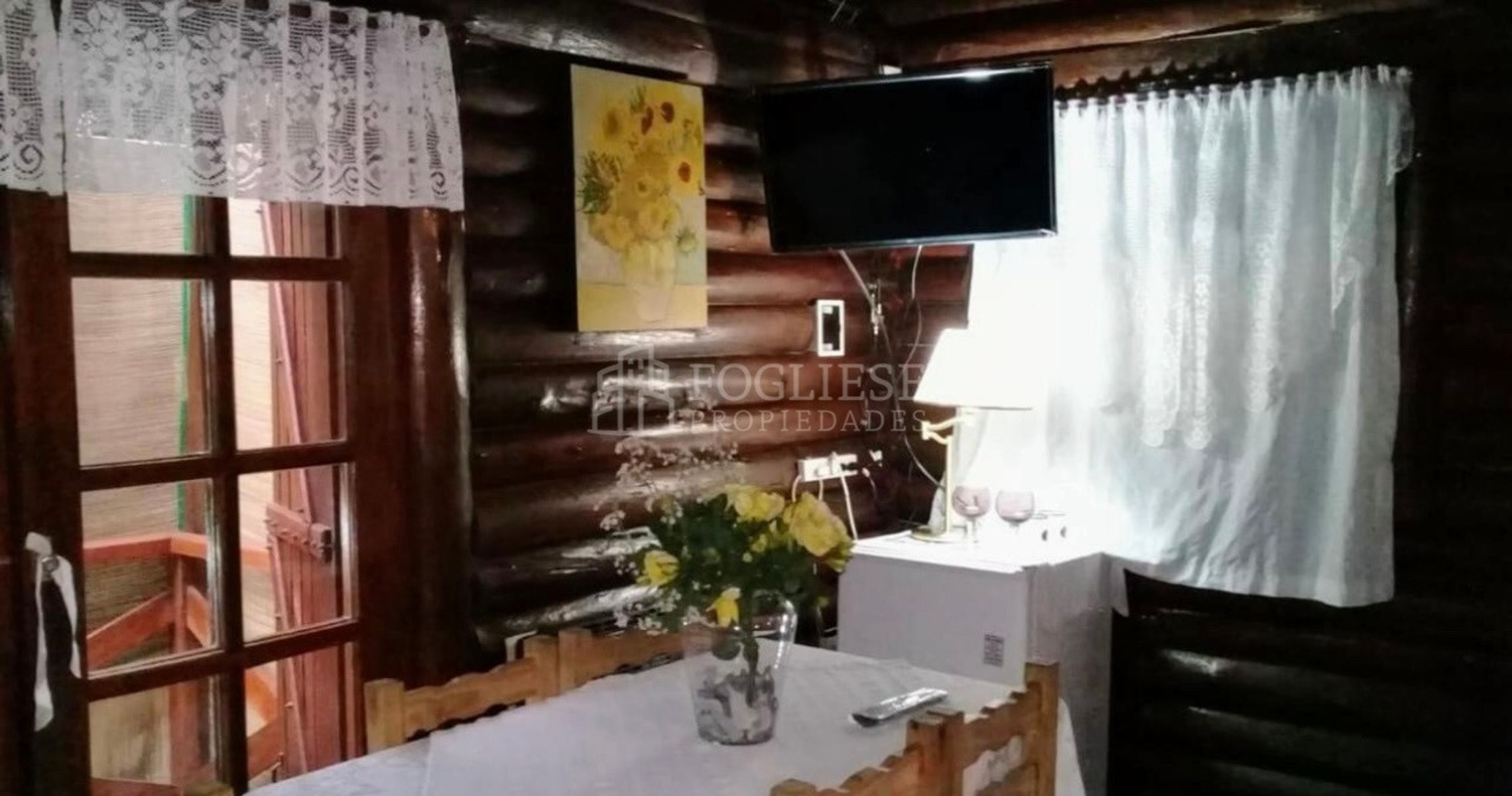 Complejo de Cabañas sobre Lote Comercial - 14