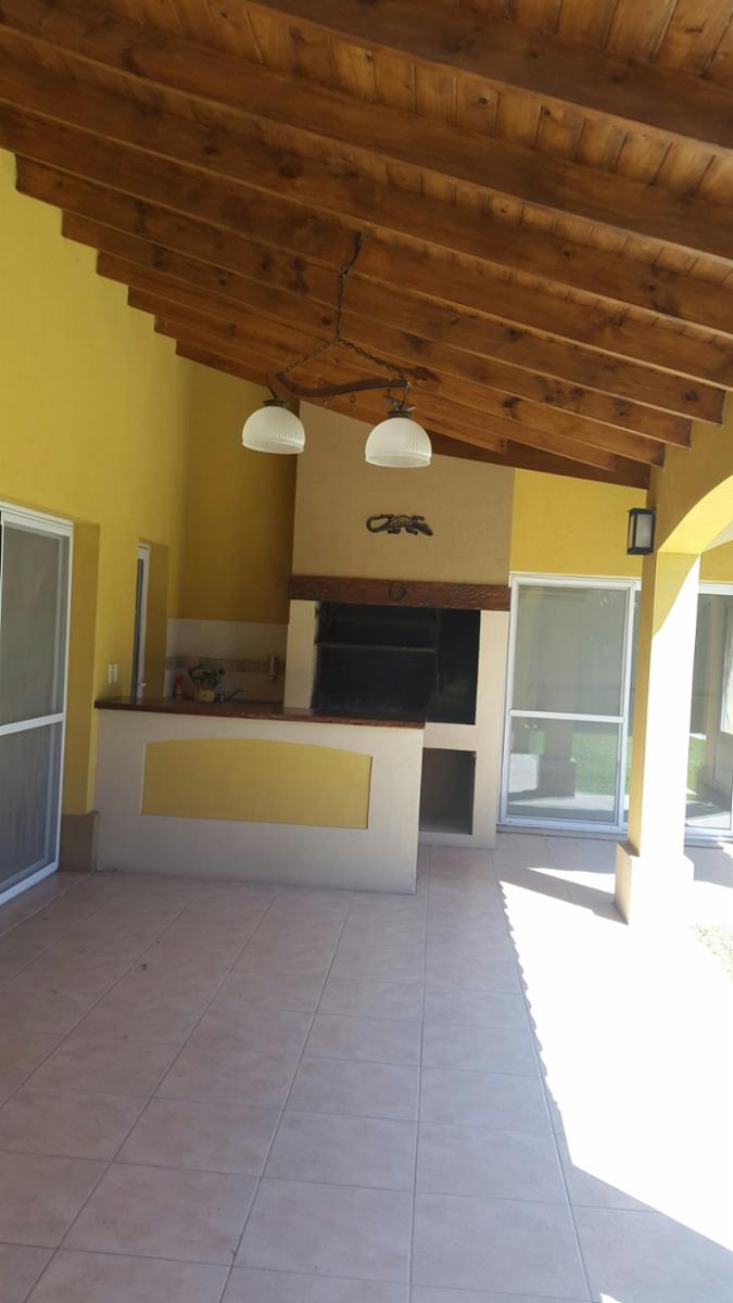 Excelente propiedad en venta en Barrio Santa Barbara - Tigre — foto 8