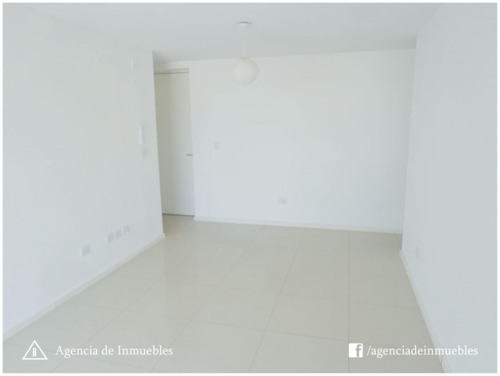VENDE: Dpto 1 Dormitorio en Complejo Cerrado / Av. Pueyrredon 724 – Torres H — foto 2