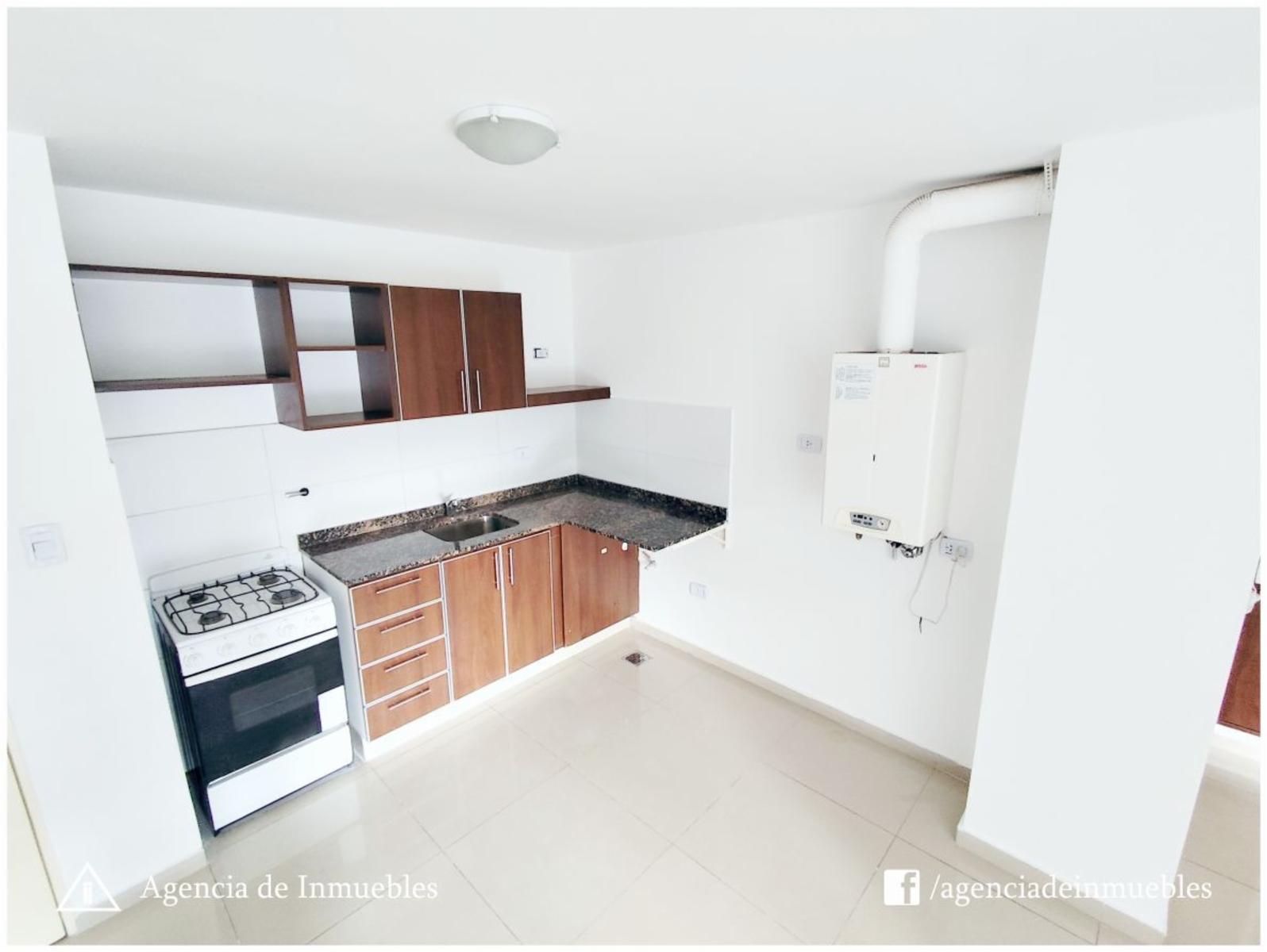 VENDE: Departamento 1 Dormitorio con Balcón / CENTRO — foto 6
