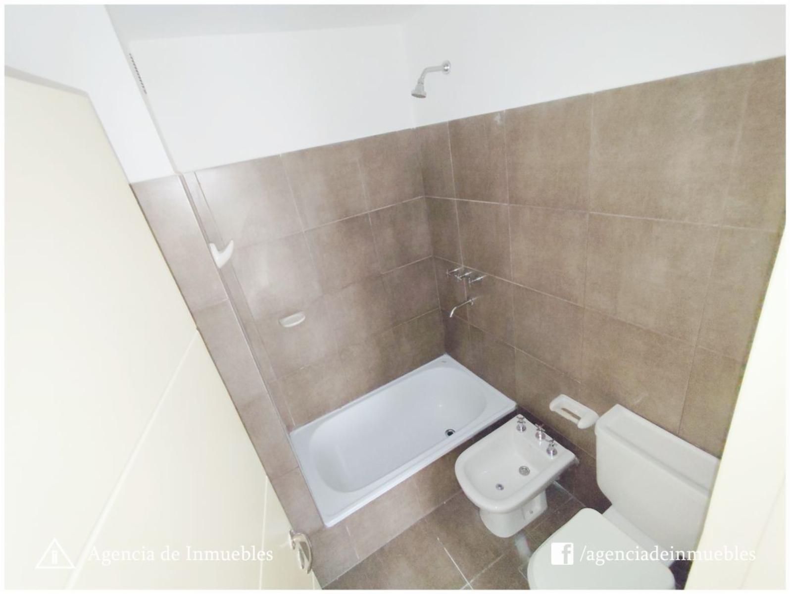 VENDE: Departamento 1 Dormitorio con Balcón / CENTRO — foto 12
