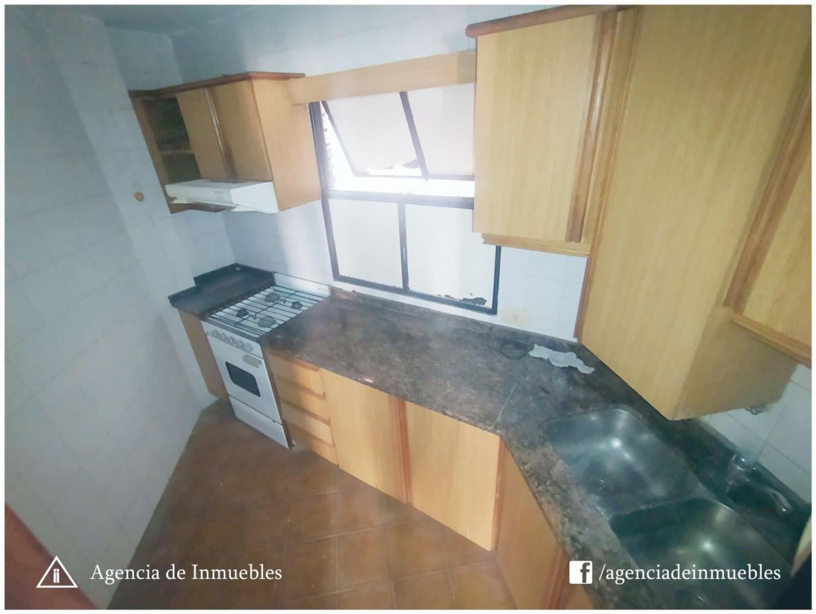 VENDE: Departamento2 Dormitorios/ Pasaje Eugenio Garzón - Nueva Córdoba / Zona Patio Olmos — foto 11