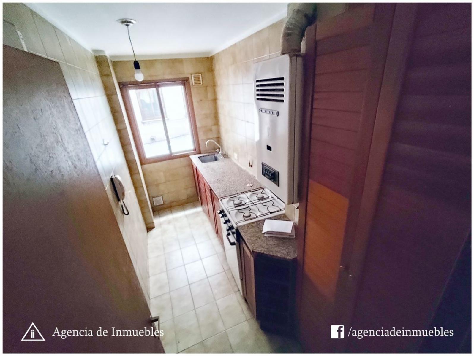 VENDE: Departamento 1 Dormitorio / Colon 150 - B° Centro / Oportunidad — foto 7