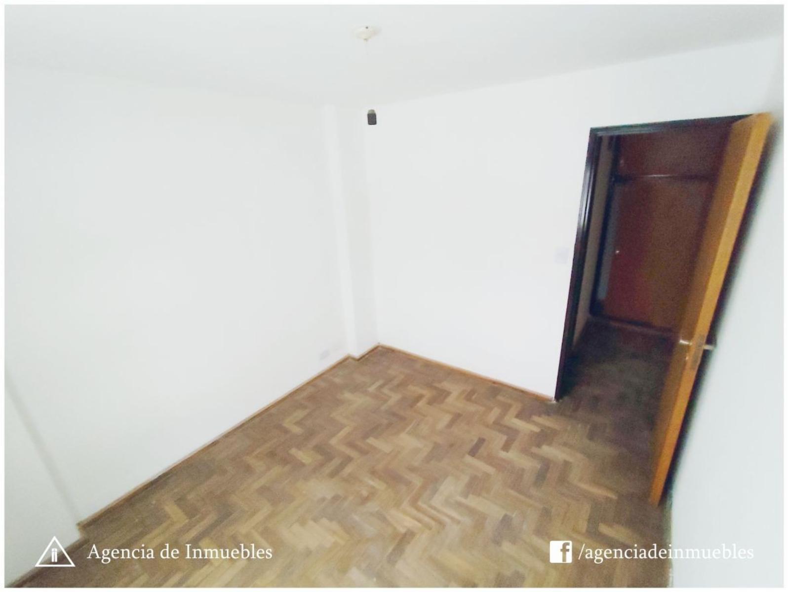 VENDE: Departamento 1 Dormitorio / Colon 150 - B° Centro / Oportunidad — foto 13