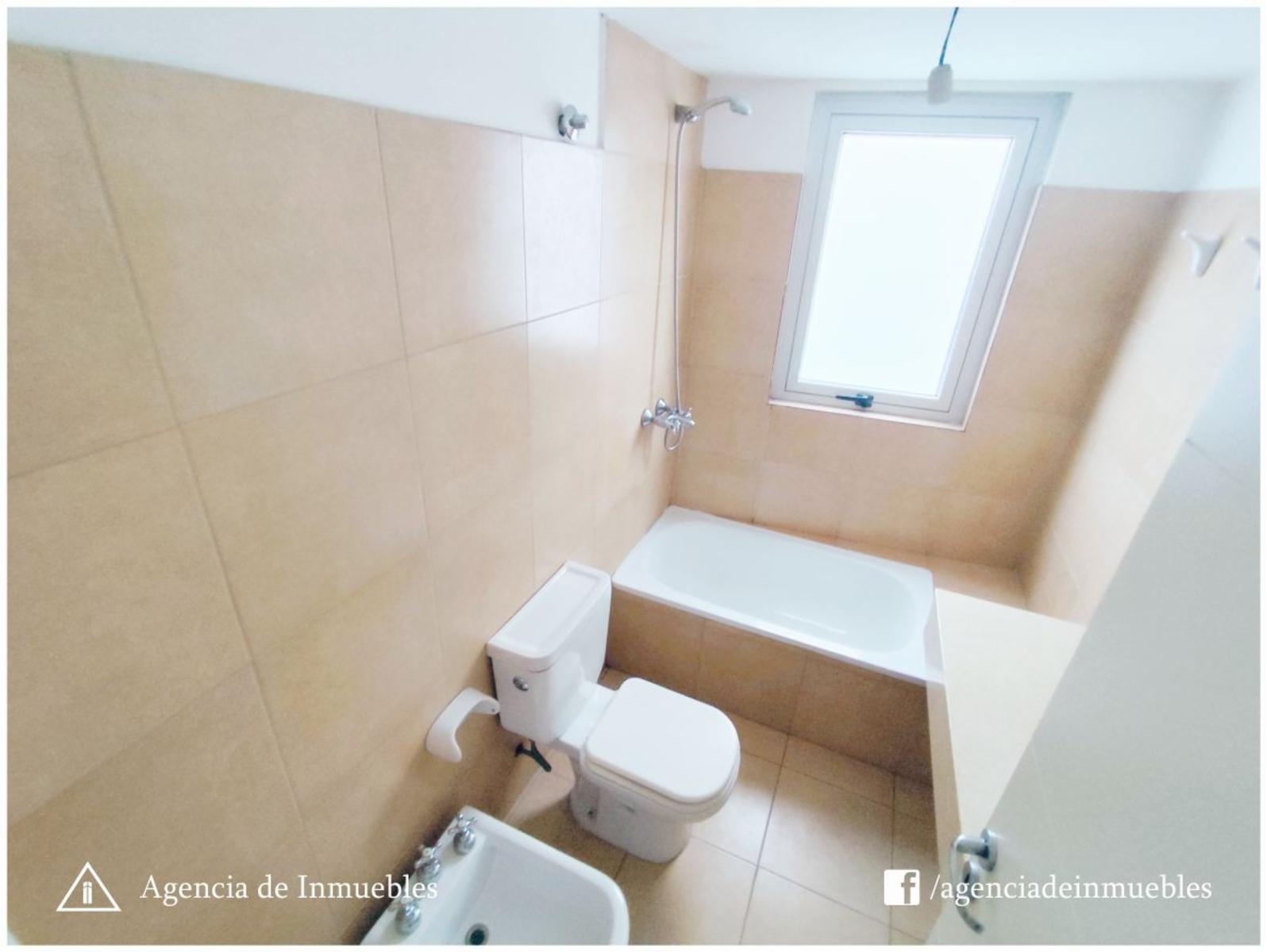 VENDE: Dpto 1 Dormitorio / Complejo Torres H / A metros de Nueva Córdoba — foto 3