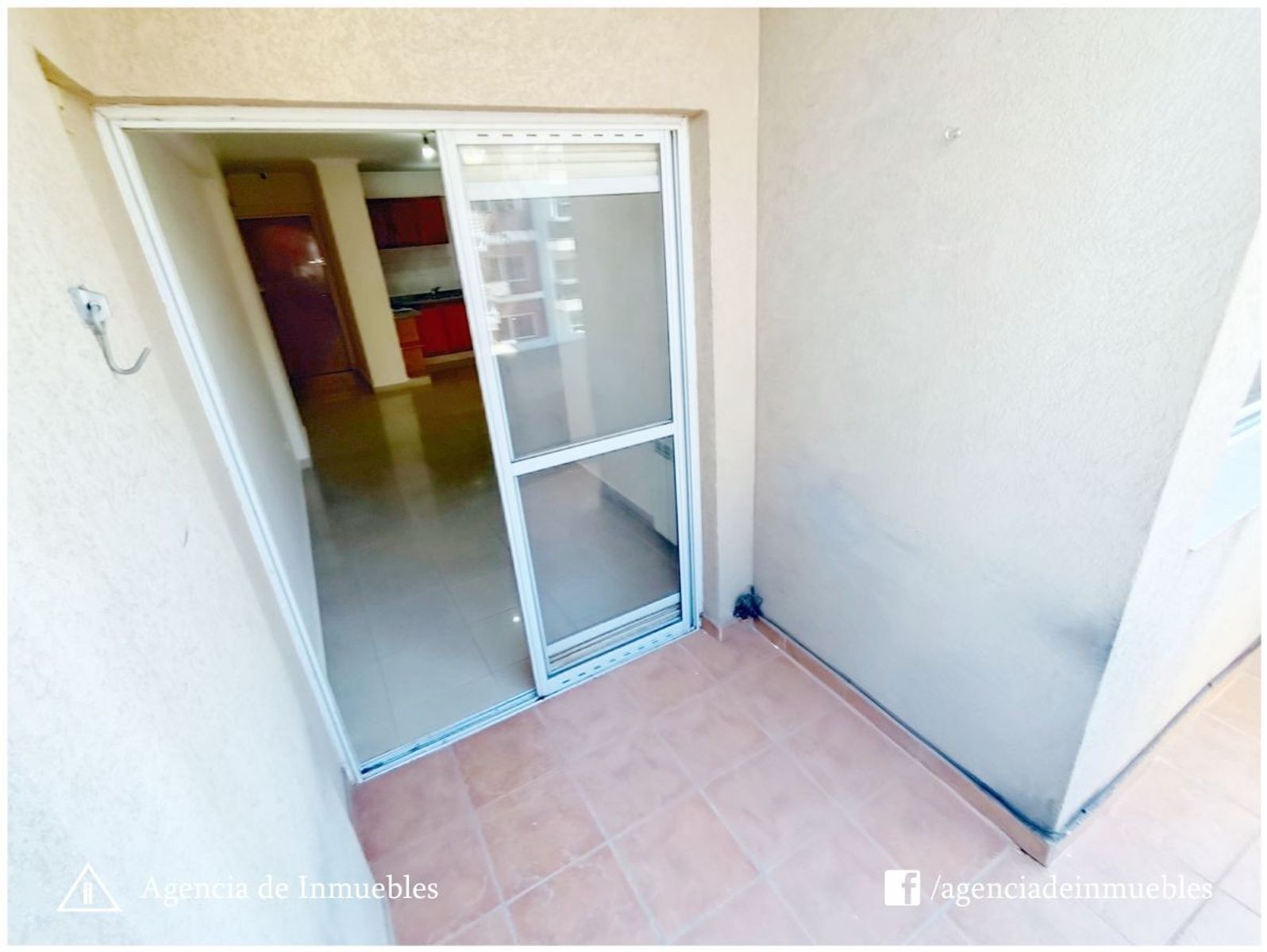 ALQUILA: Departamento 1 Dormitorio Externo con Balcón / Nueva Córdoba - 5