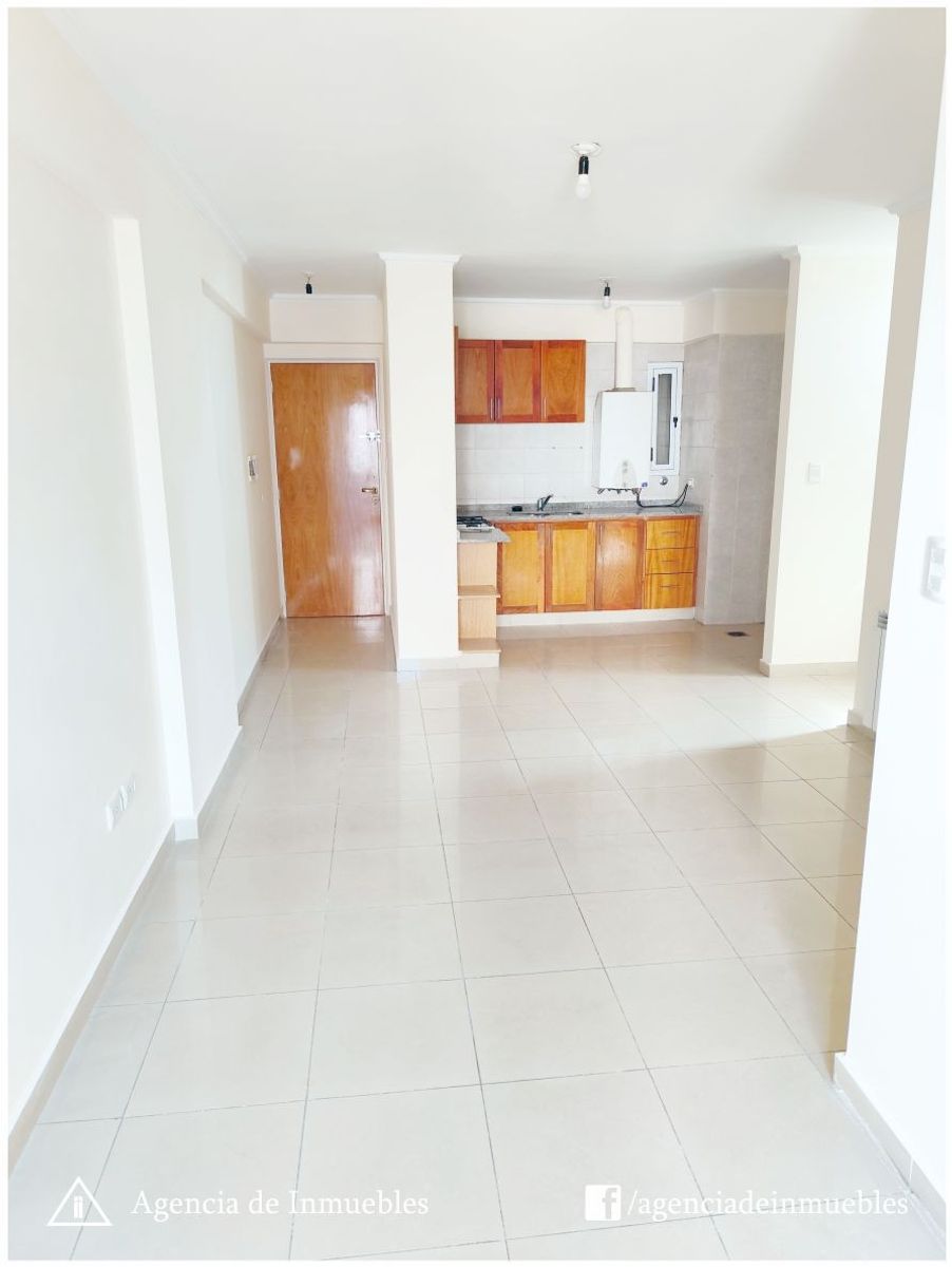 ALQUILA: Departamento 1 Dormitorio Externo con Balcón / Nueva Córdoba - 11