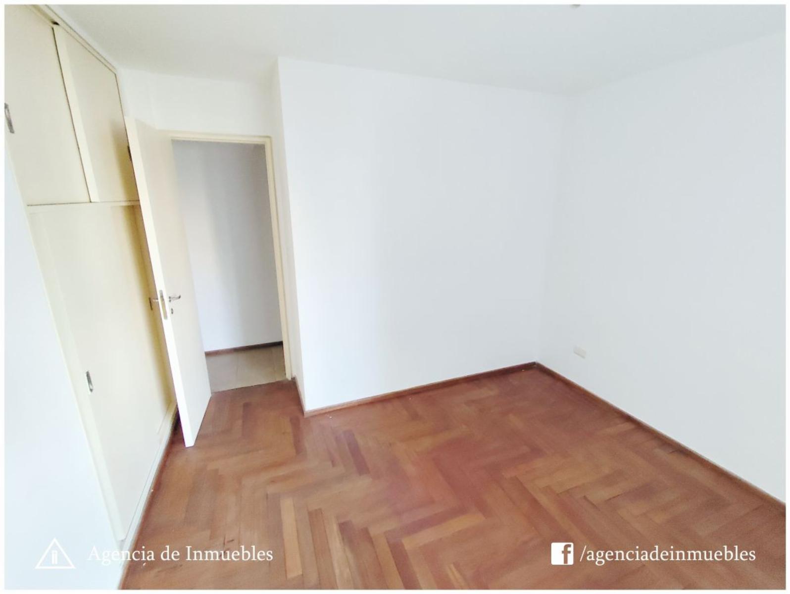 ALQUILA: Departamento 1 Dormitorio / B° General Paz - 11