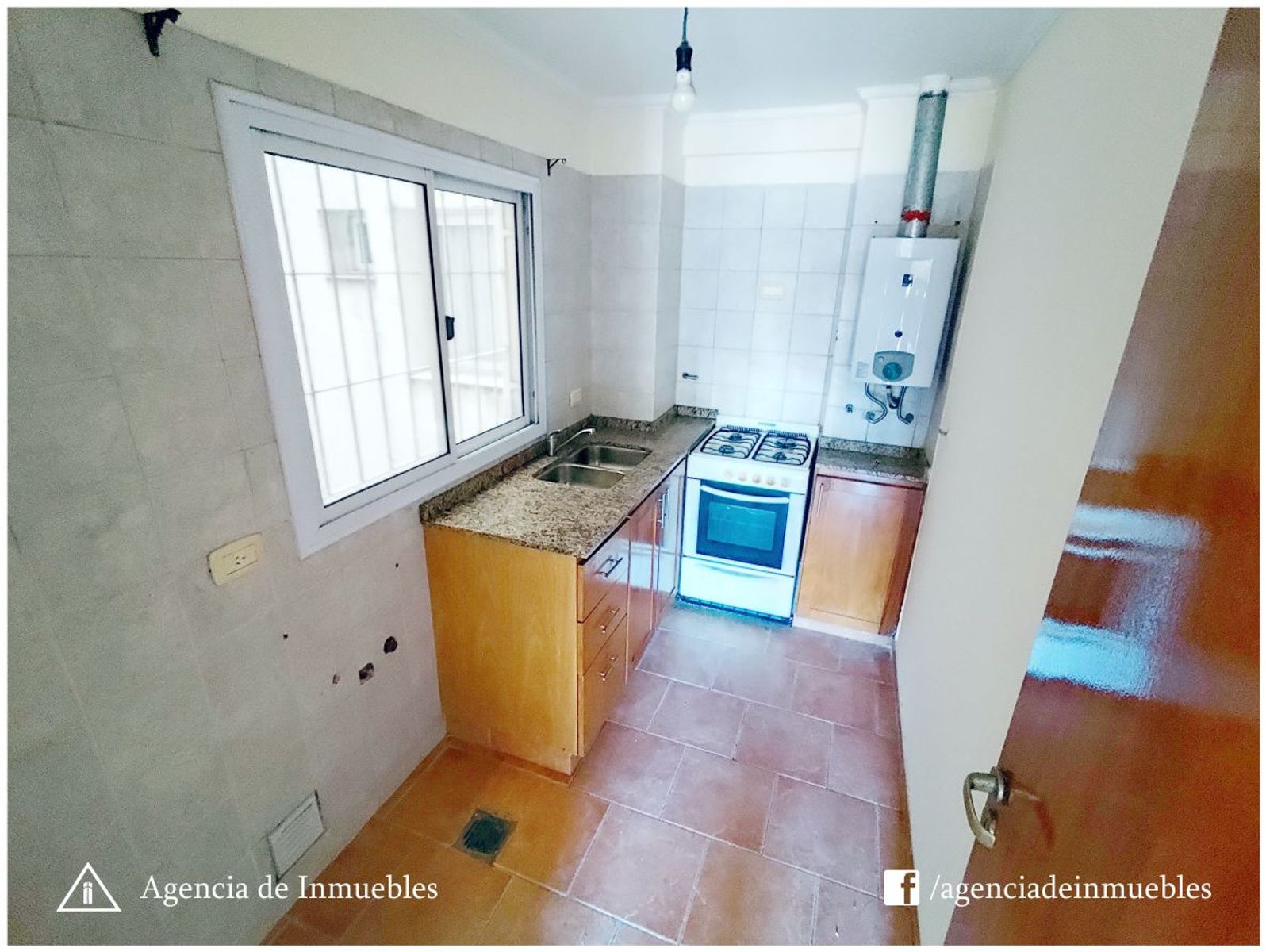 ALQUILA: Departamento 2 Dormitorios, Externo con Balcon / Nueva Cordoba - 4