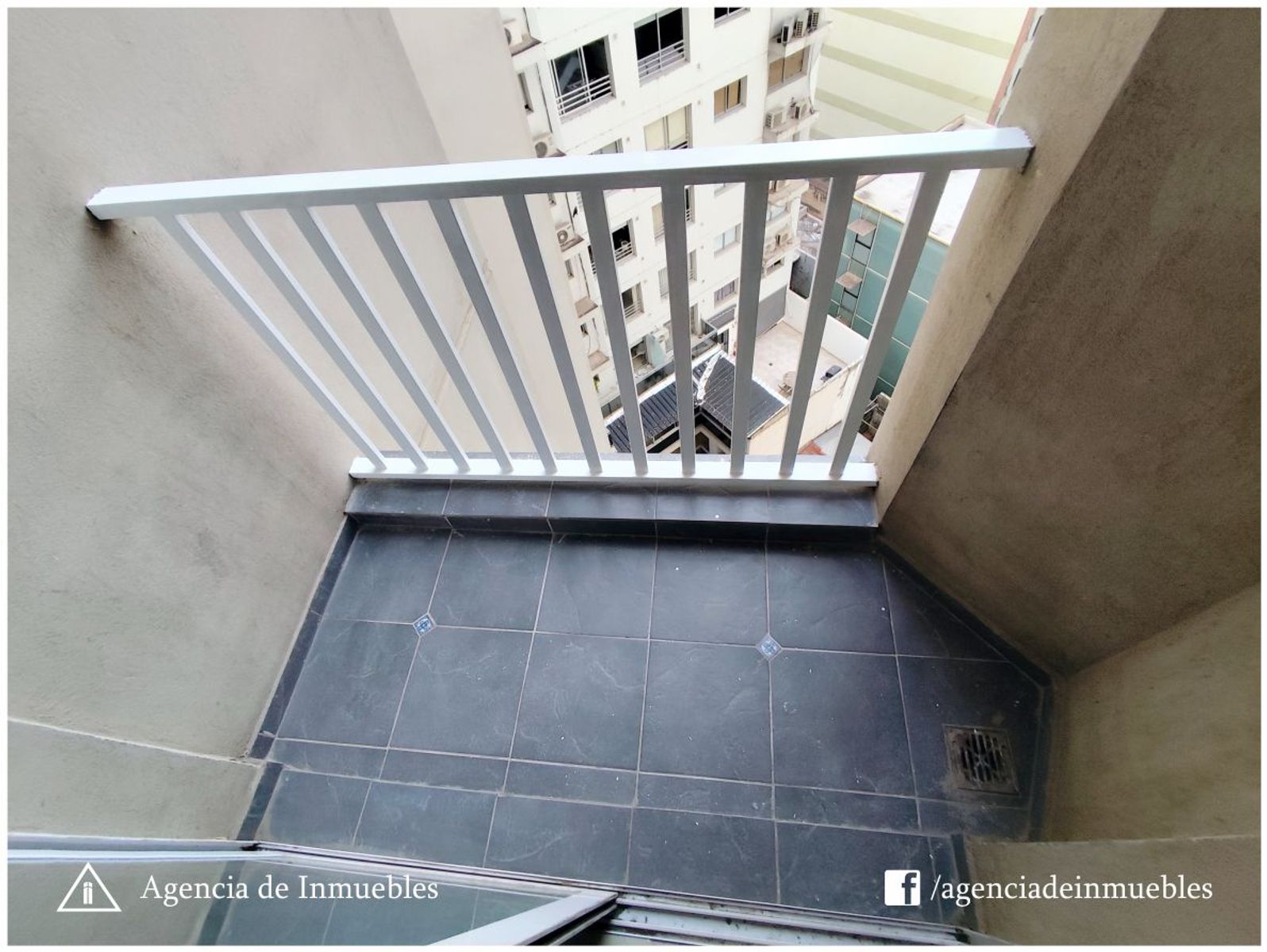 VENDE: Departamento SEMIPISO 2 Dormitorios, 2 Baños, 2 Balcones/ Nueva Cordoba - 13