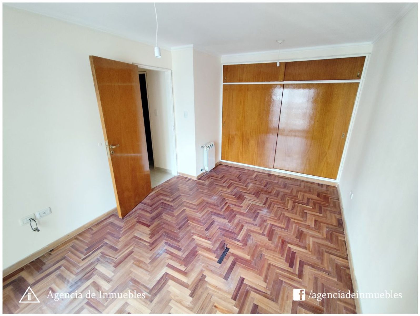 VENDE: Departamento SEMIPISO 2 Dormitorios, 2 Baños, 2 Balcones/ Nueva Cordoba - 20
