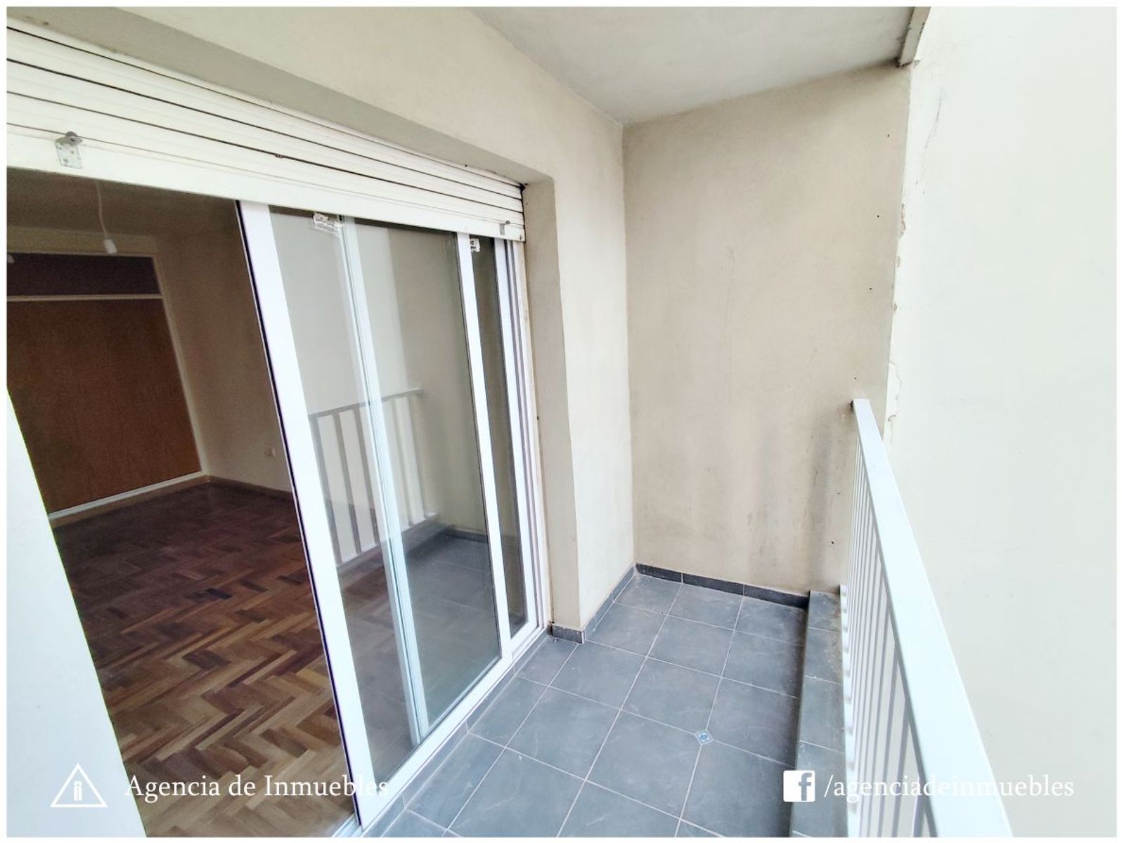 VENDE: Departamento SEMIPISO 2 Dormitorios, 2 Baños, 2 Balcones/ Nueva Cordoba - 21