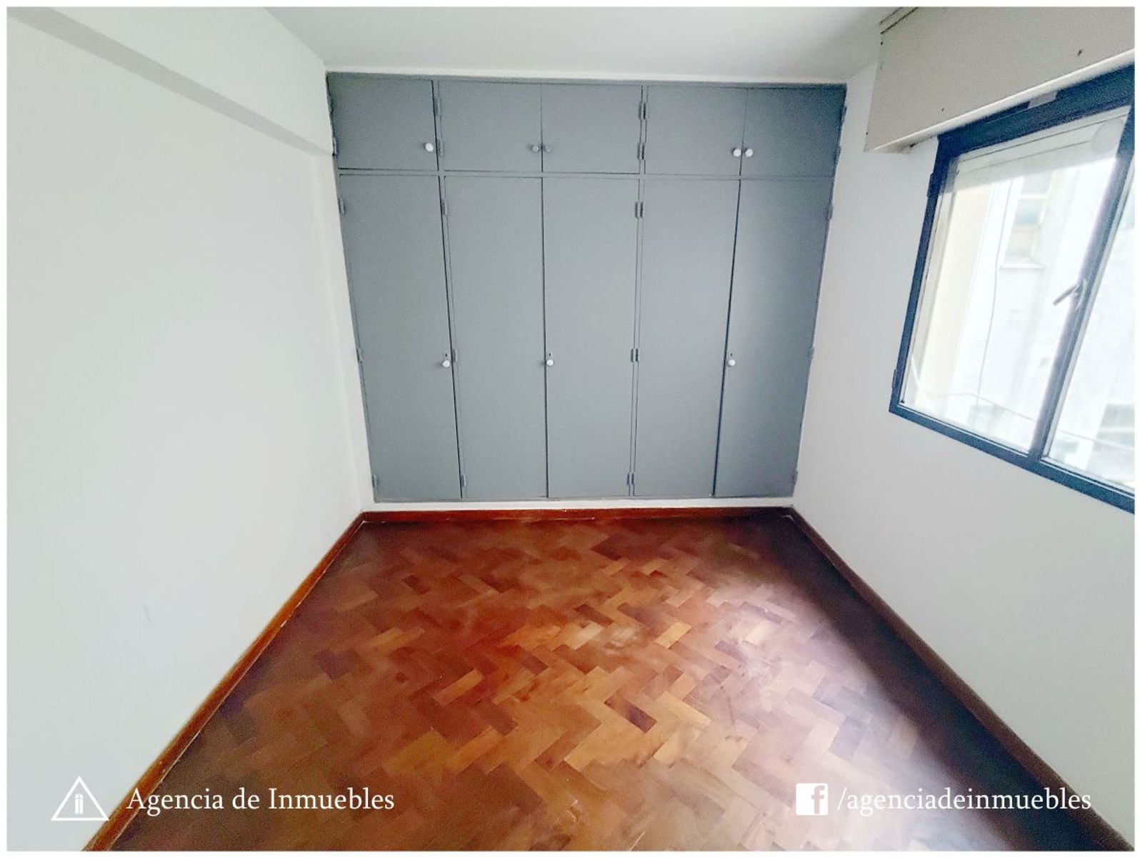 ALQUILA: Dpto Semipiso 2 Dormitorios + Hab. de Servicio / B° ALBERDI - 18