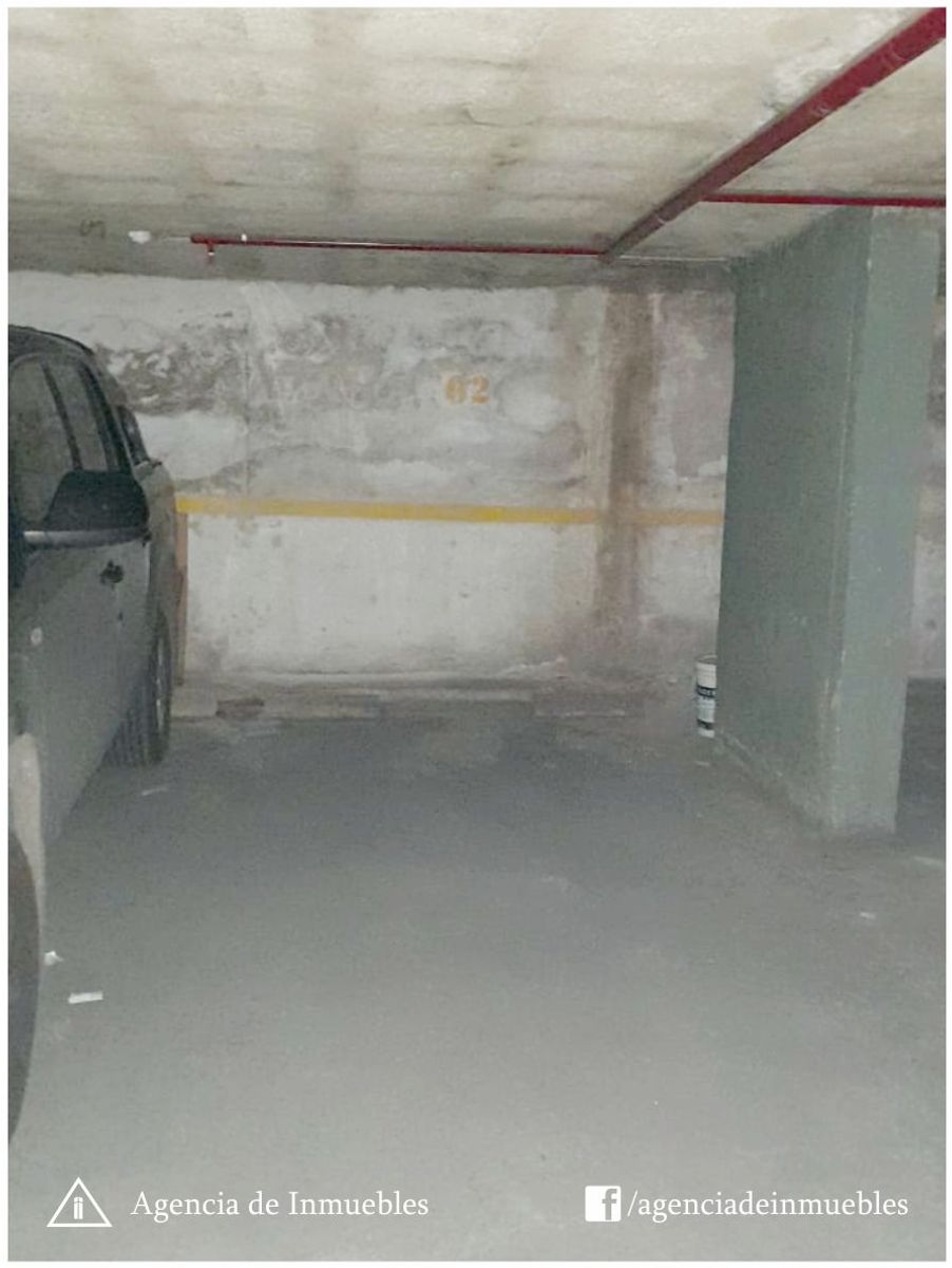 ALQUILA: Cochera en Barrio Nueva Cordoba / Portón Automático - 4