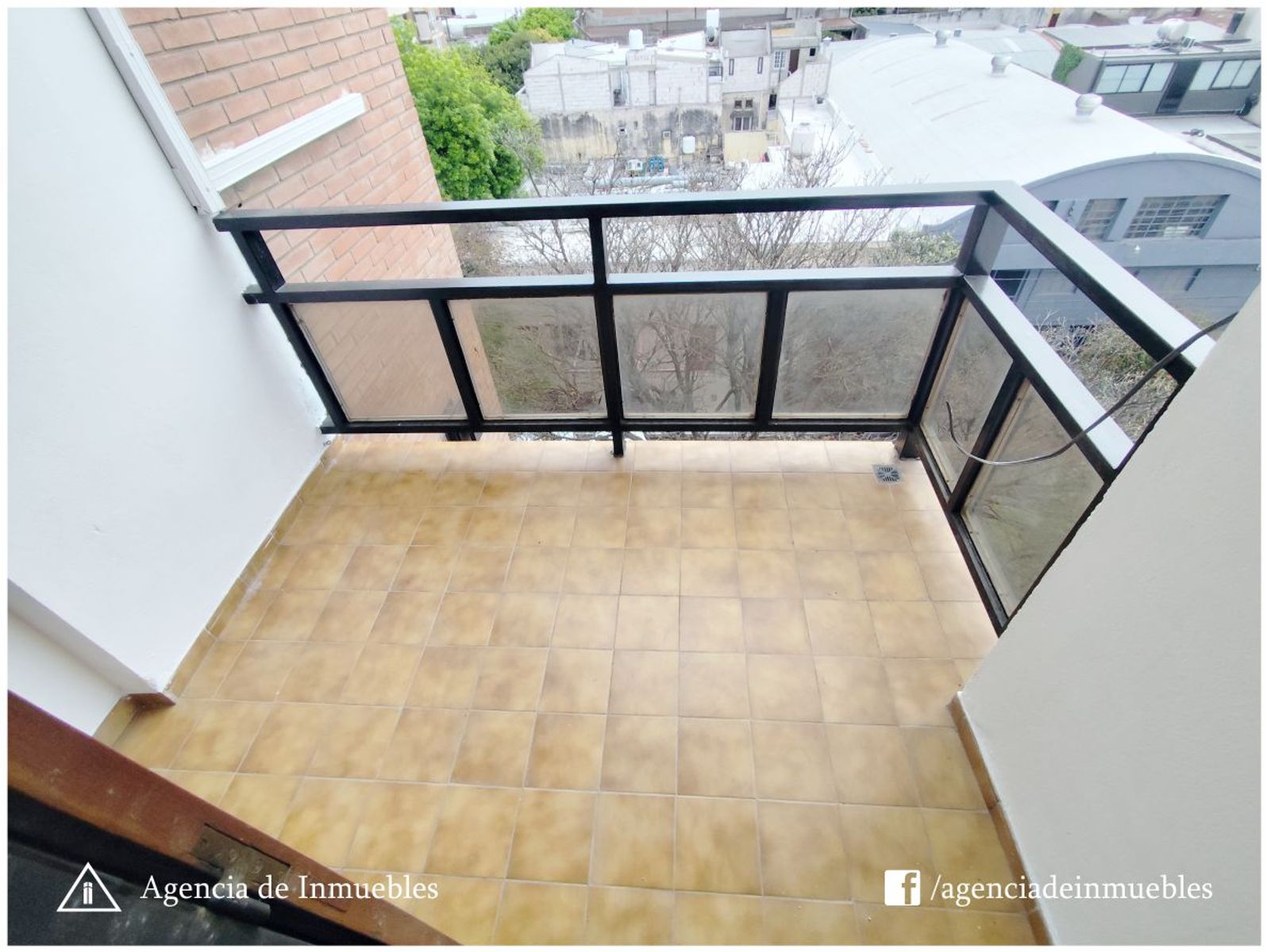 ALQUILA: Dpto 1 Dormitorio Externo con Balcón / B° COFICO - 25