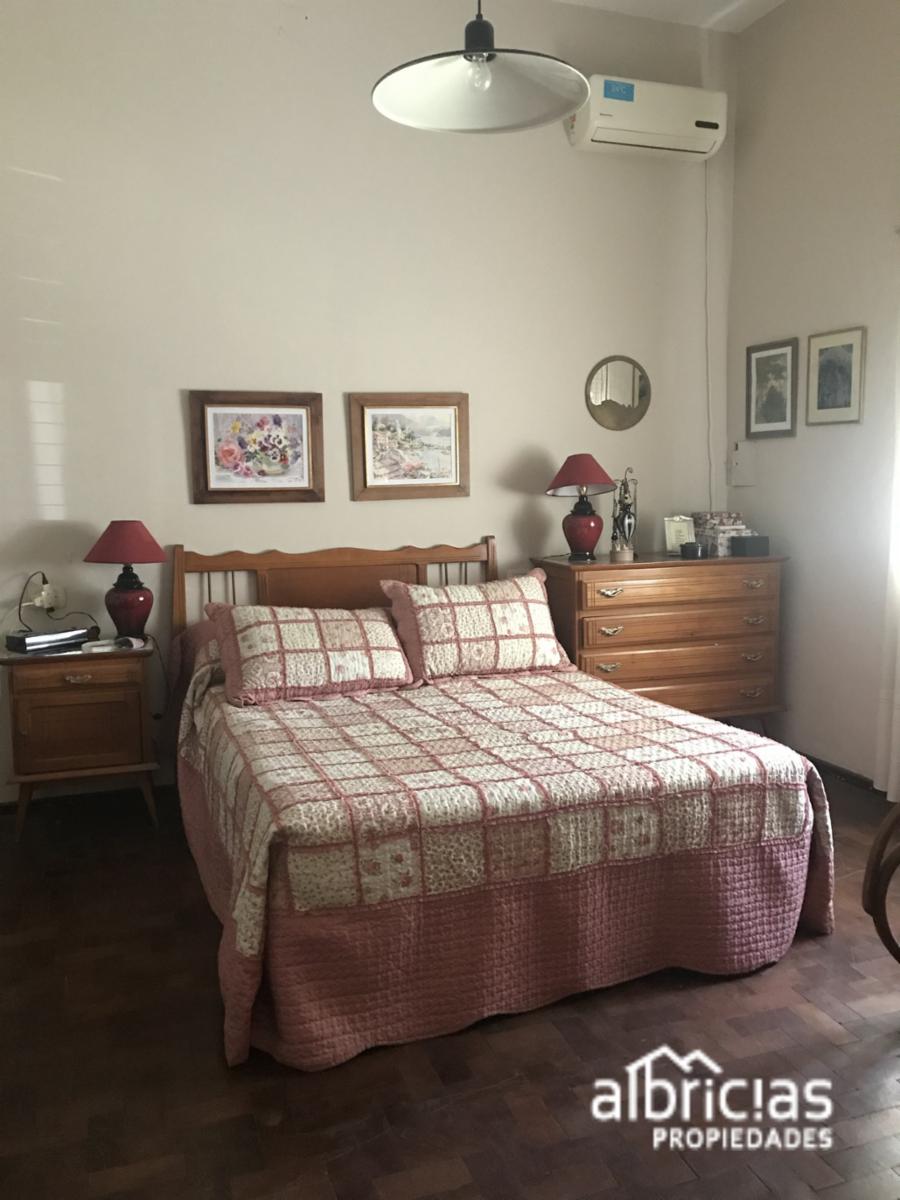 Casa de 2 dormitorios con pileta — foto 4