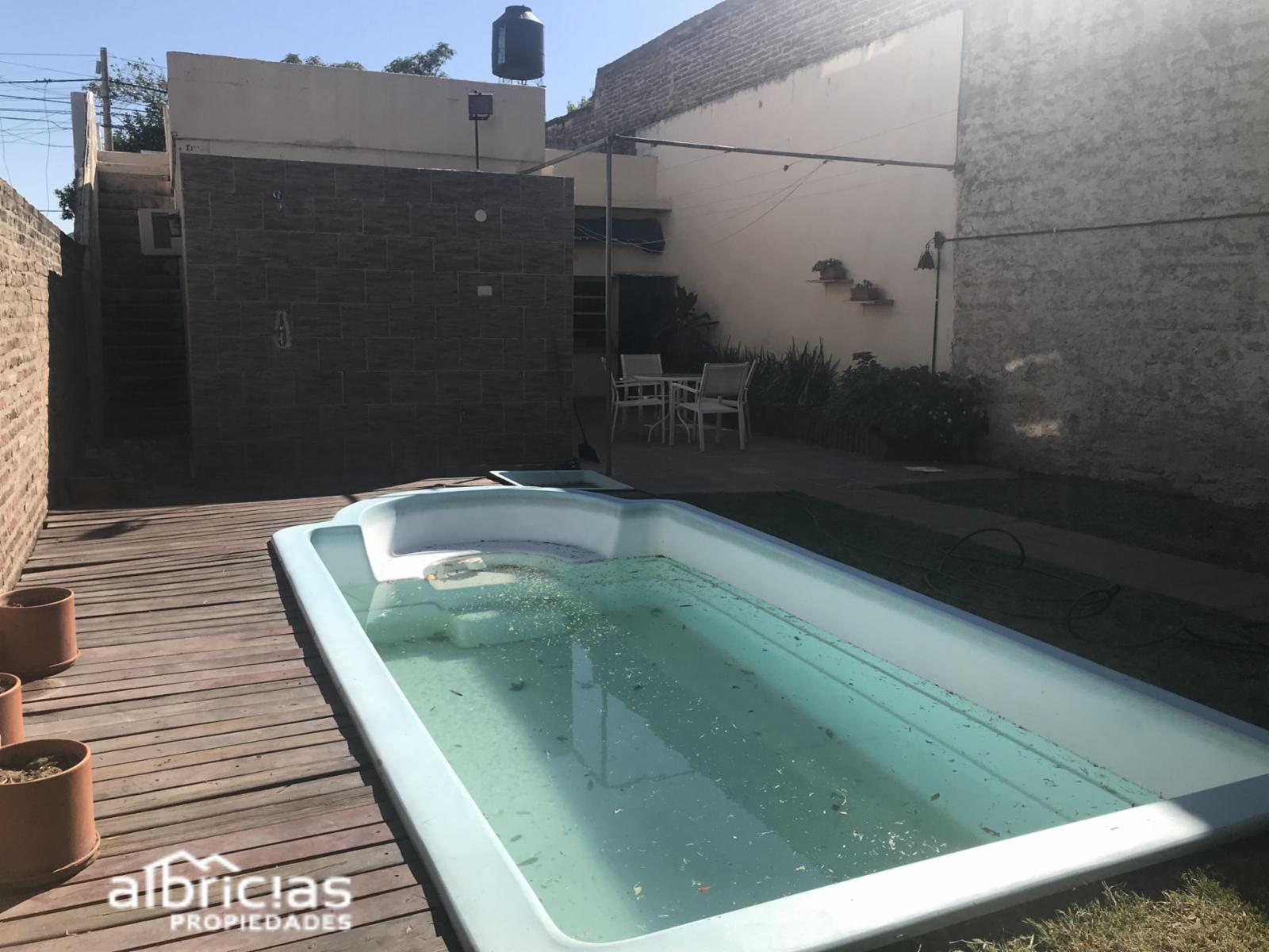 Casa de 2 dormitorios con pileta — foto 14