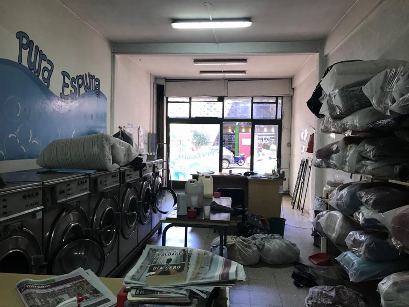 Local comercial - San Juan e Italia