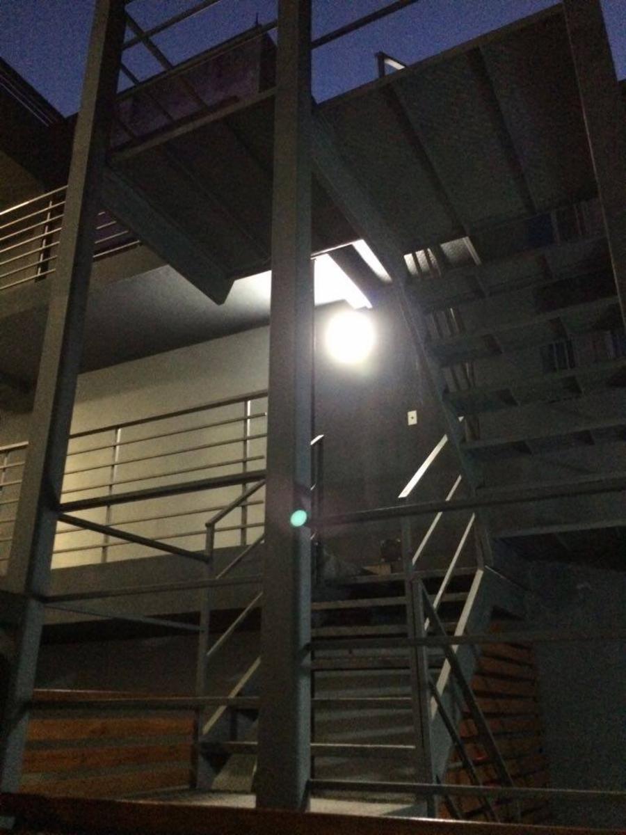 Departamentos monoambientes y de un dormitorio - Suipacha y Córdoba — foto 4